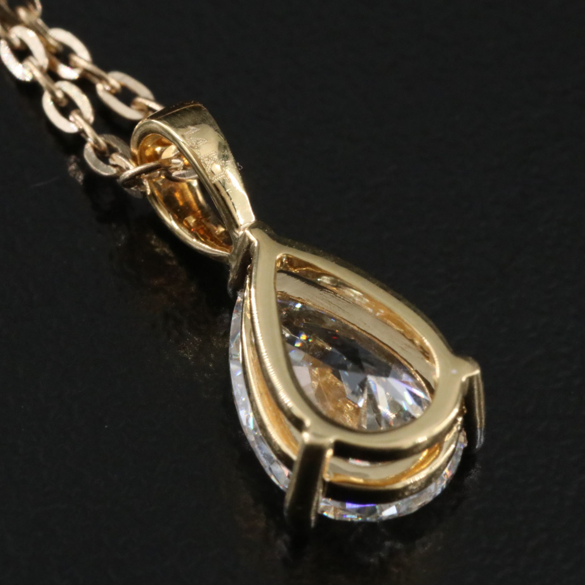 14K 1.70 CT Lab Grown Diamond Solitaire Pendant Necklace with IGI Report