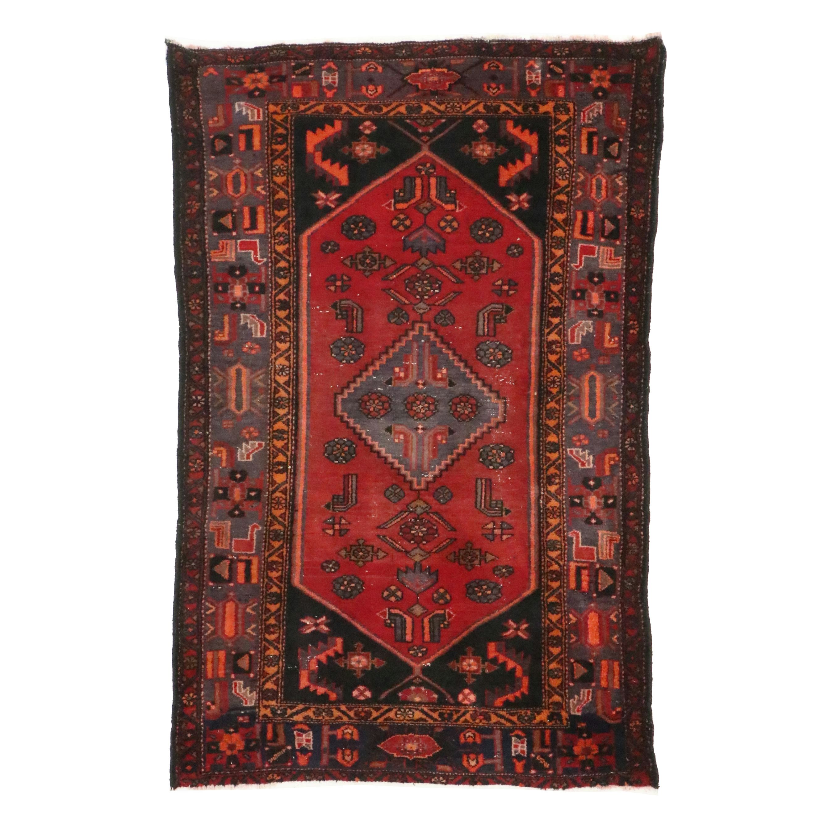4'5 x 6'7 Hand-Knotted Persian Hamadan Area Rug