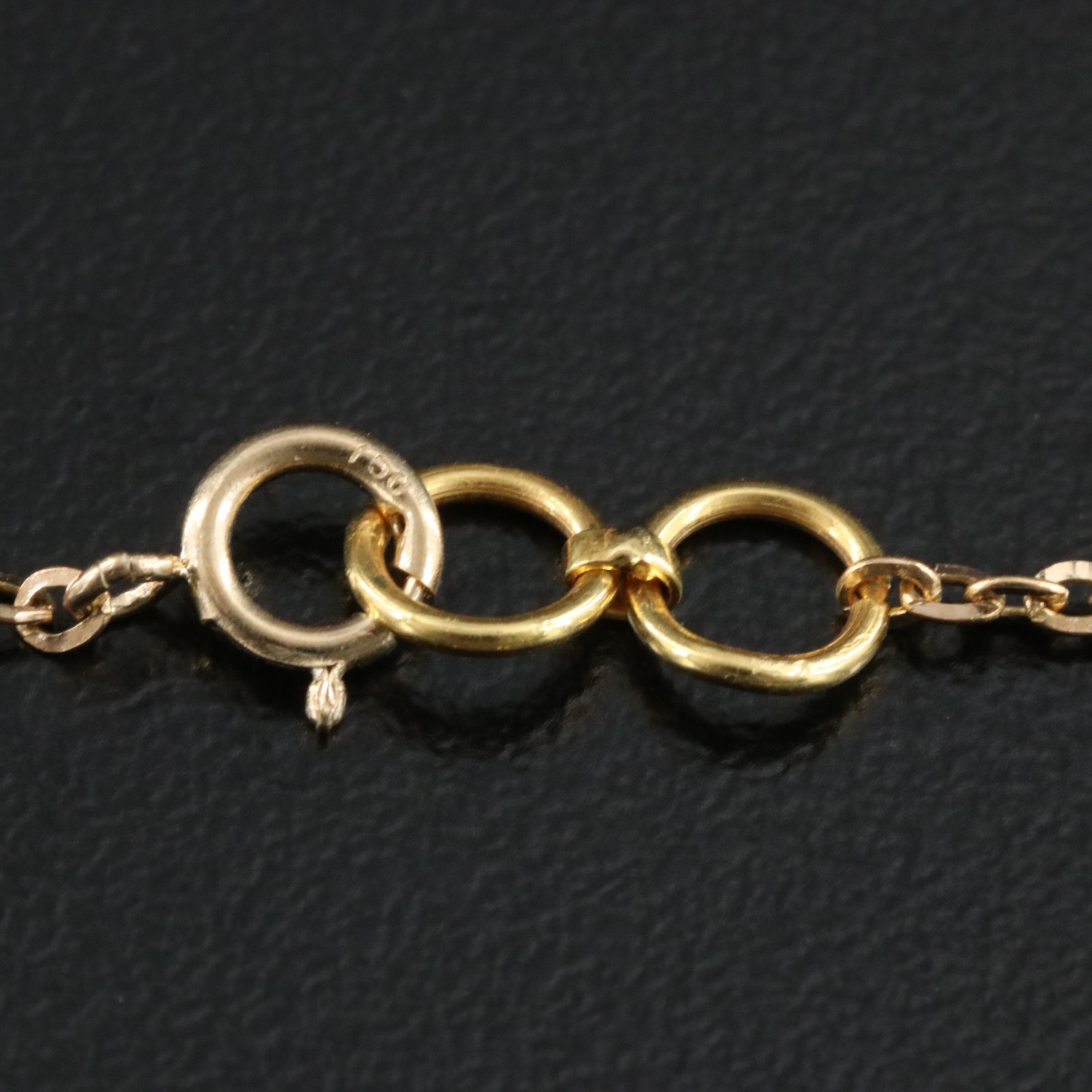 18K 3.50 CT Lab Grown Diamond Solitaire Pendant Necklace with IGI Report