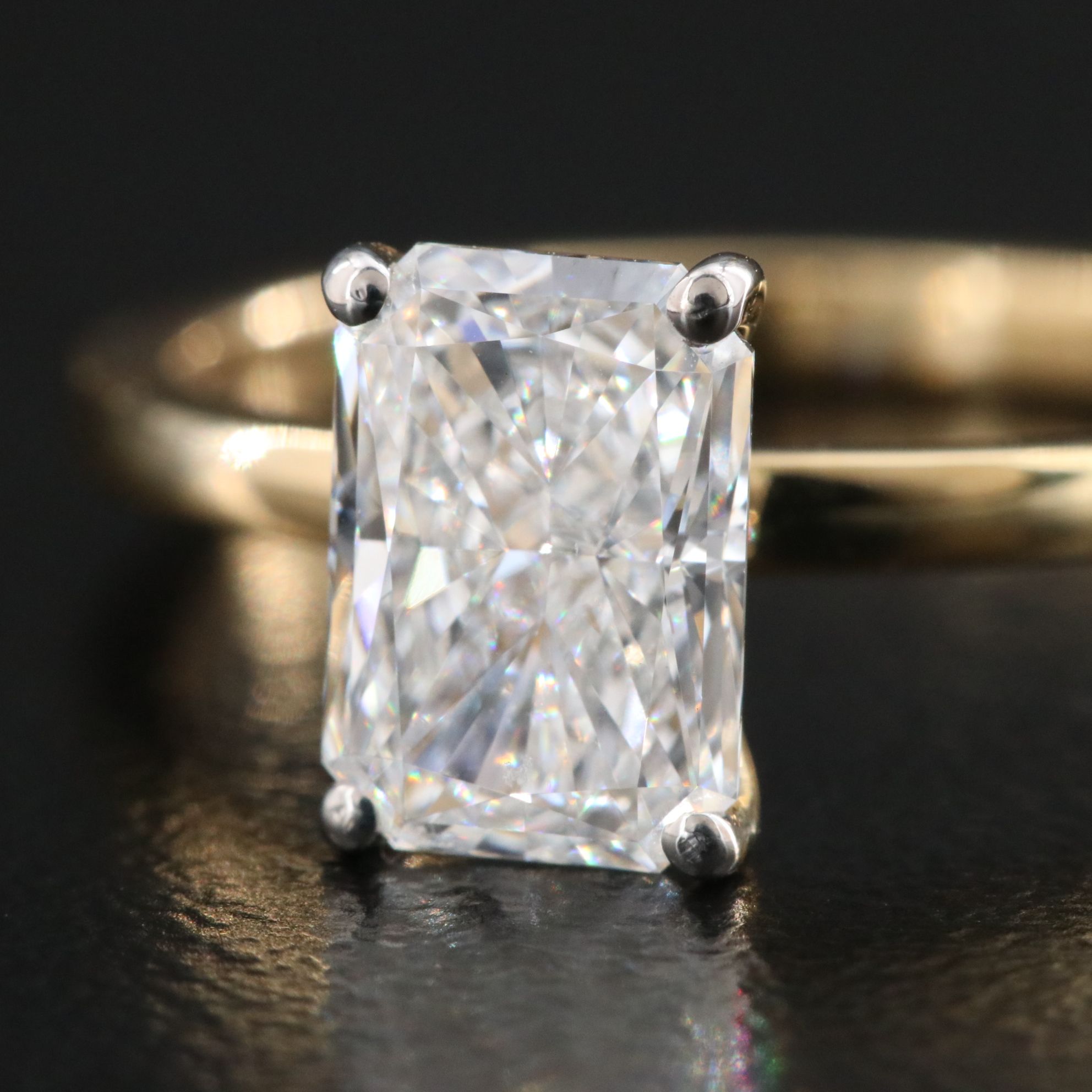 14K 1.53 CT Lab Grown Diamond Solitaire Ring with IGI Report