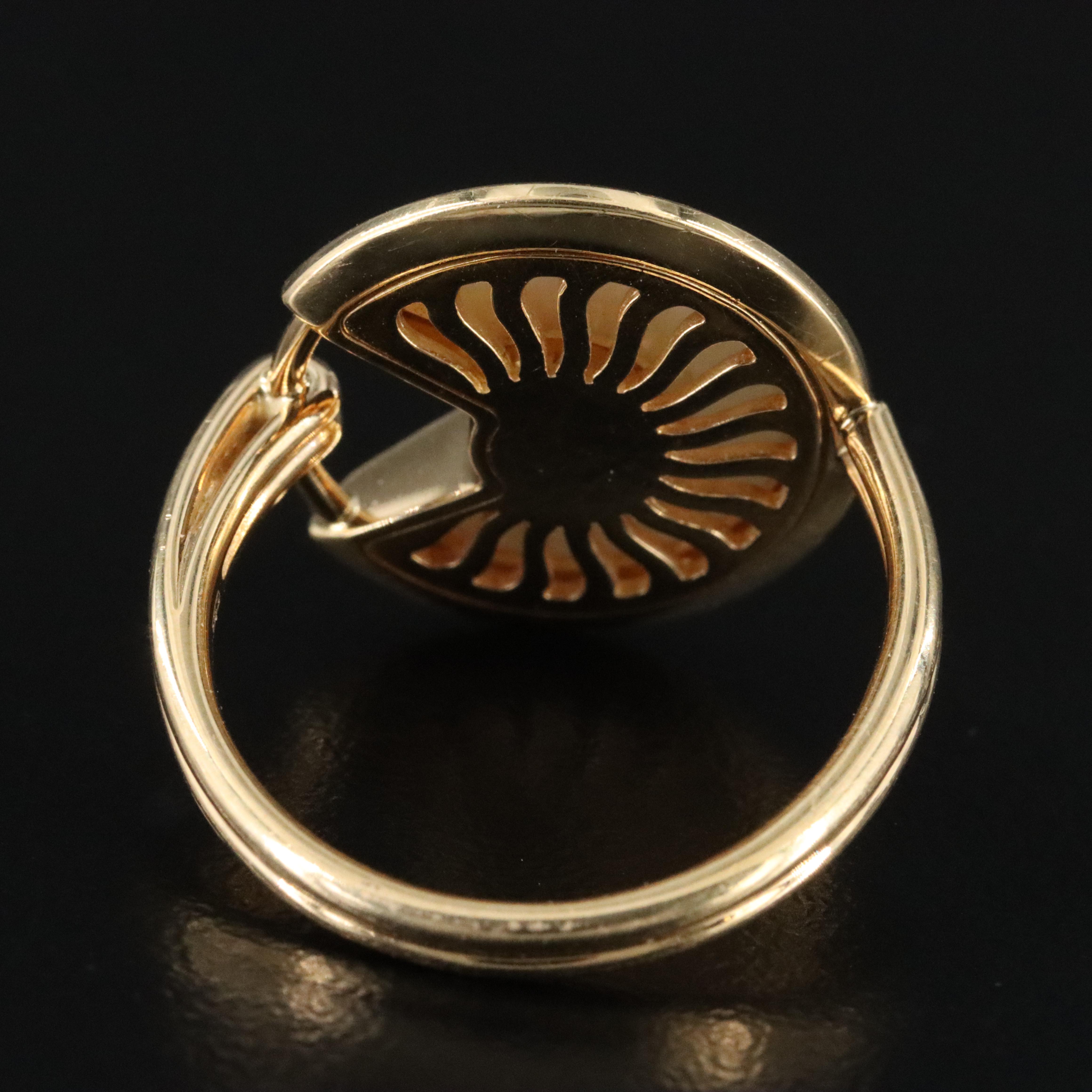 Cartier Amulette de Cartier 18K Diamond and Mother of Pearl Ring