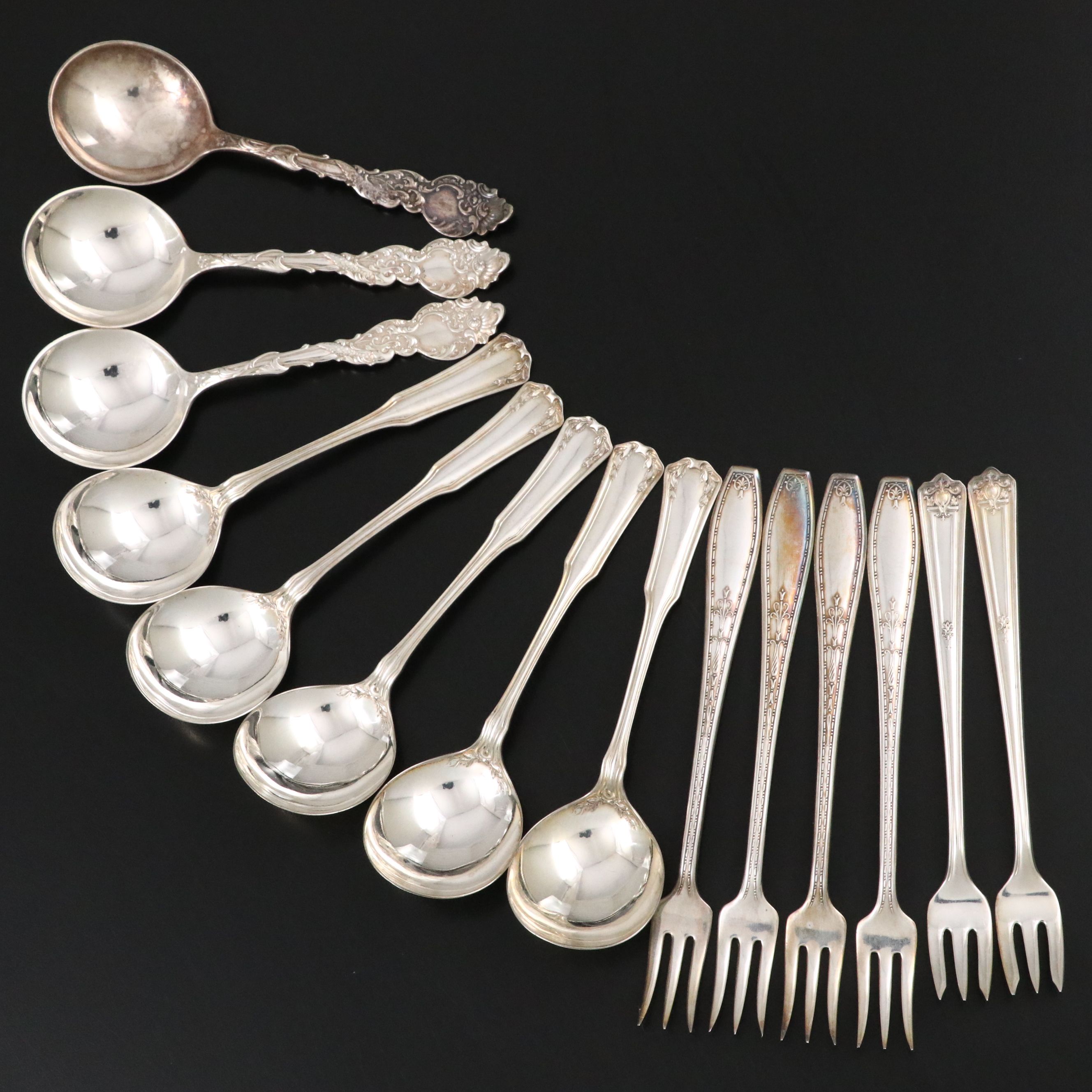 Wallingford, R. Wallace, and Rogers Bros. Silver Plate Flatware