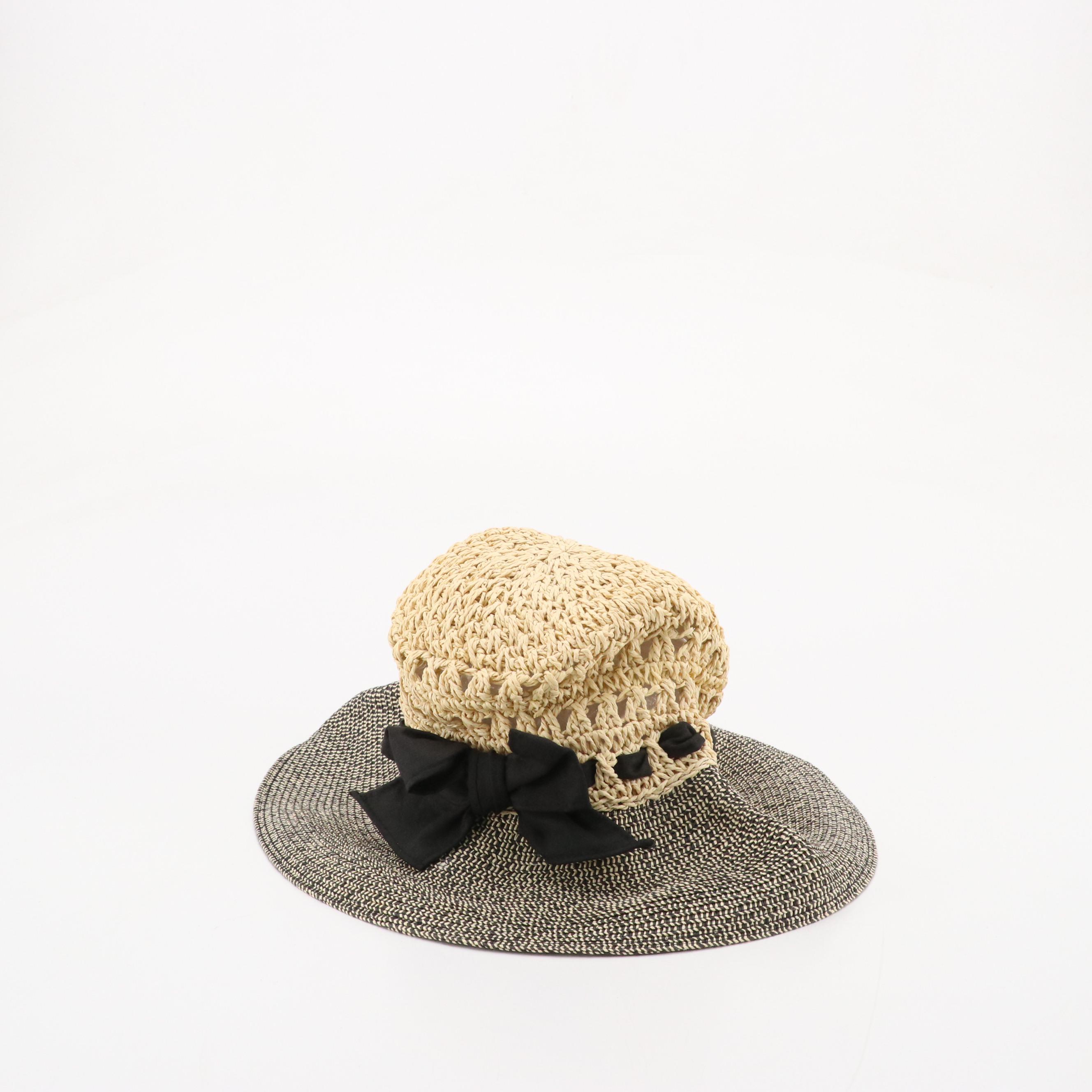 Vineyard Vines Two-Way Weekended Duffle Bag in Canvas and Betmar Woven Sunhat