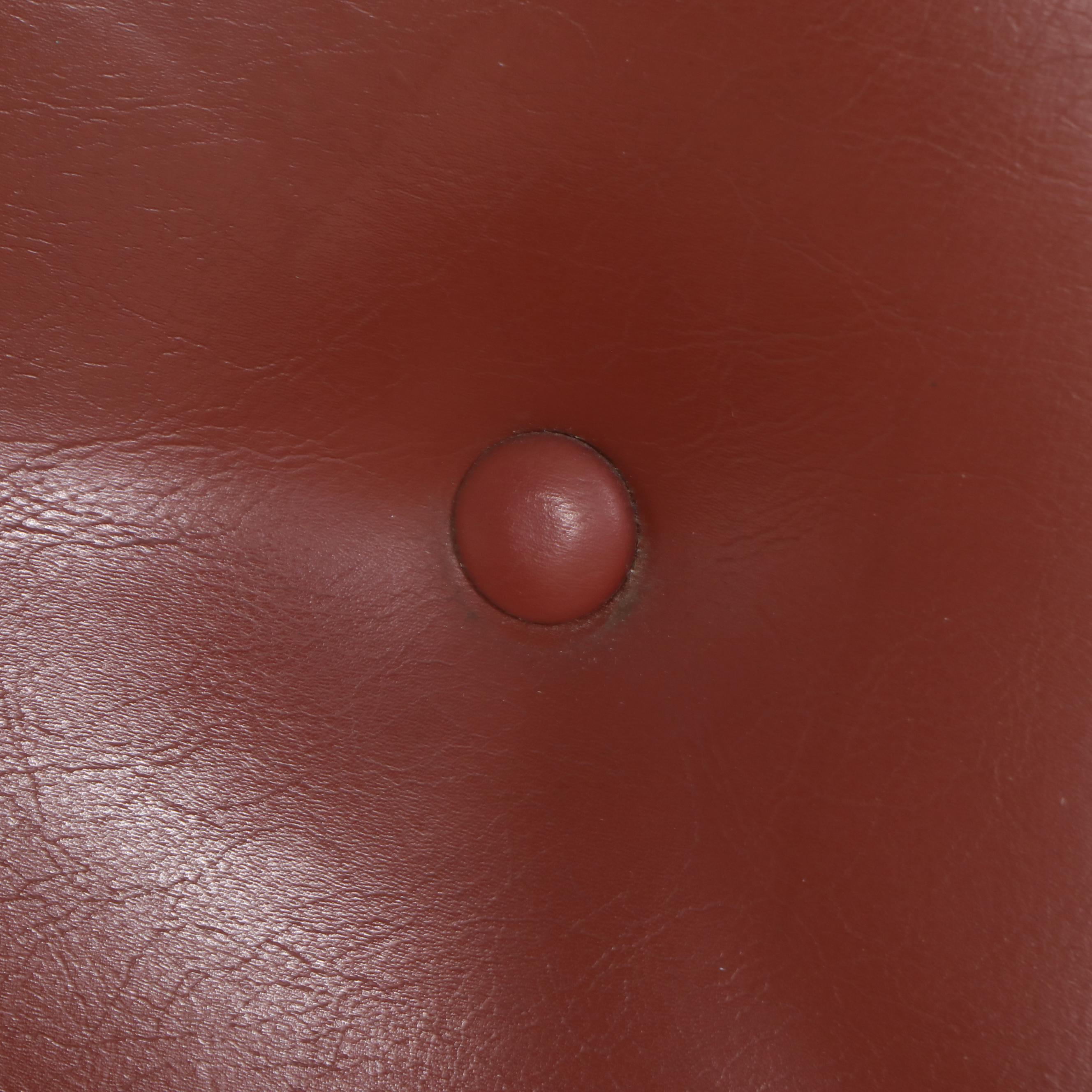 Vintage Vinyl Salon Dryer Chair, Mid to Late 20th Century