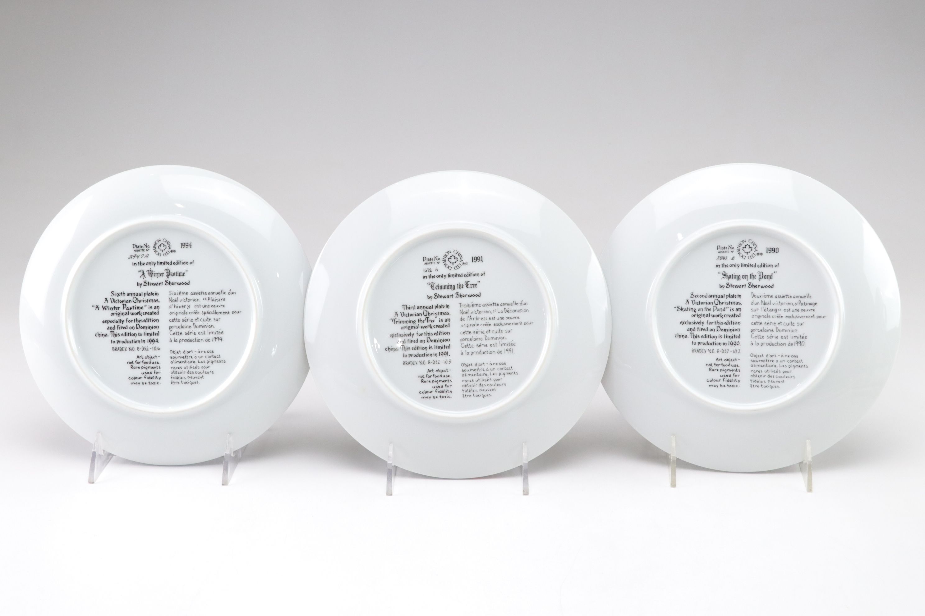 Stewart Sherwood, D'Arceau-Limoges, Thomas Kinkade & More Christmas Plates