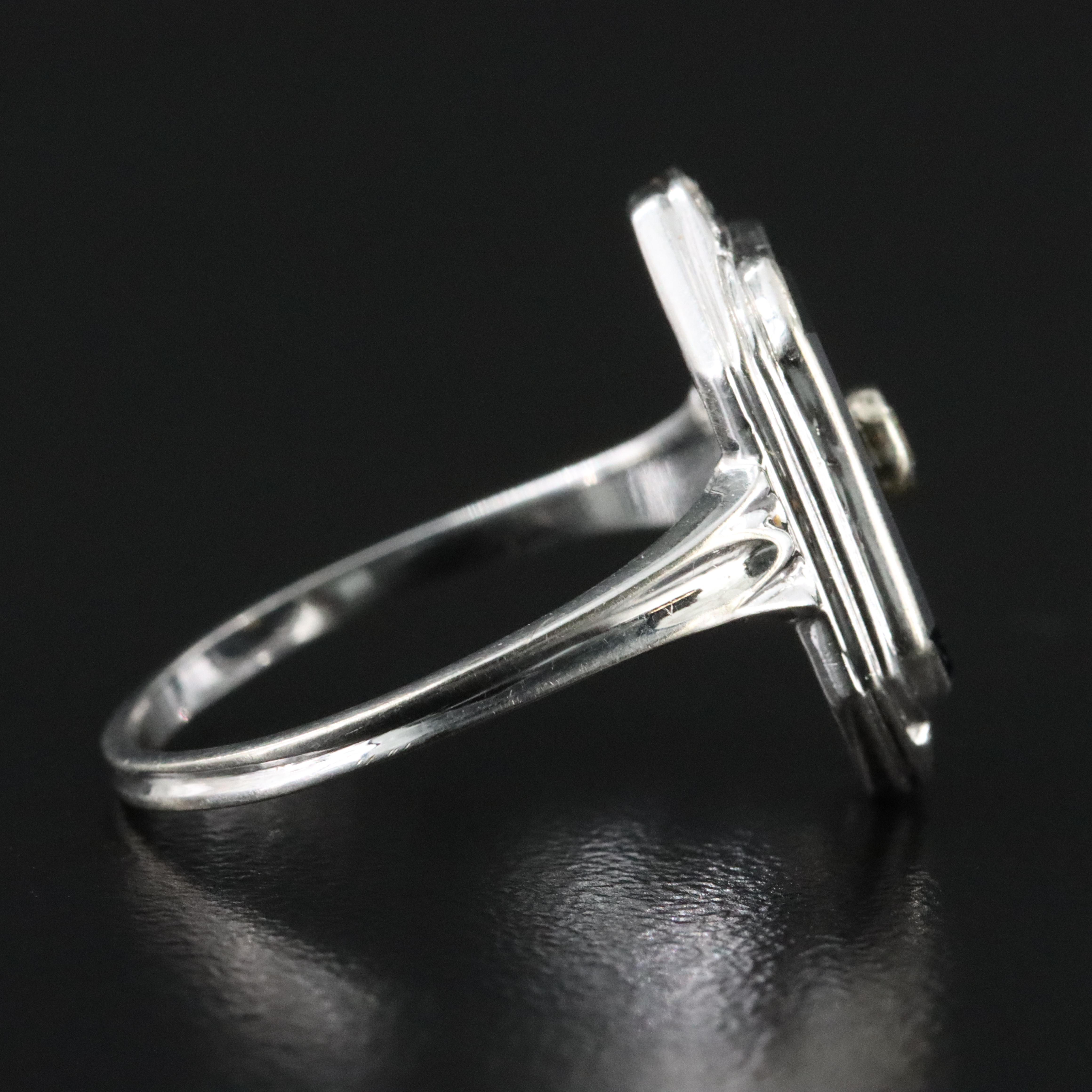 Vintage Art Deco 14K Black Onyx and 0.07 CTW Diamond Ring