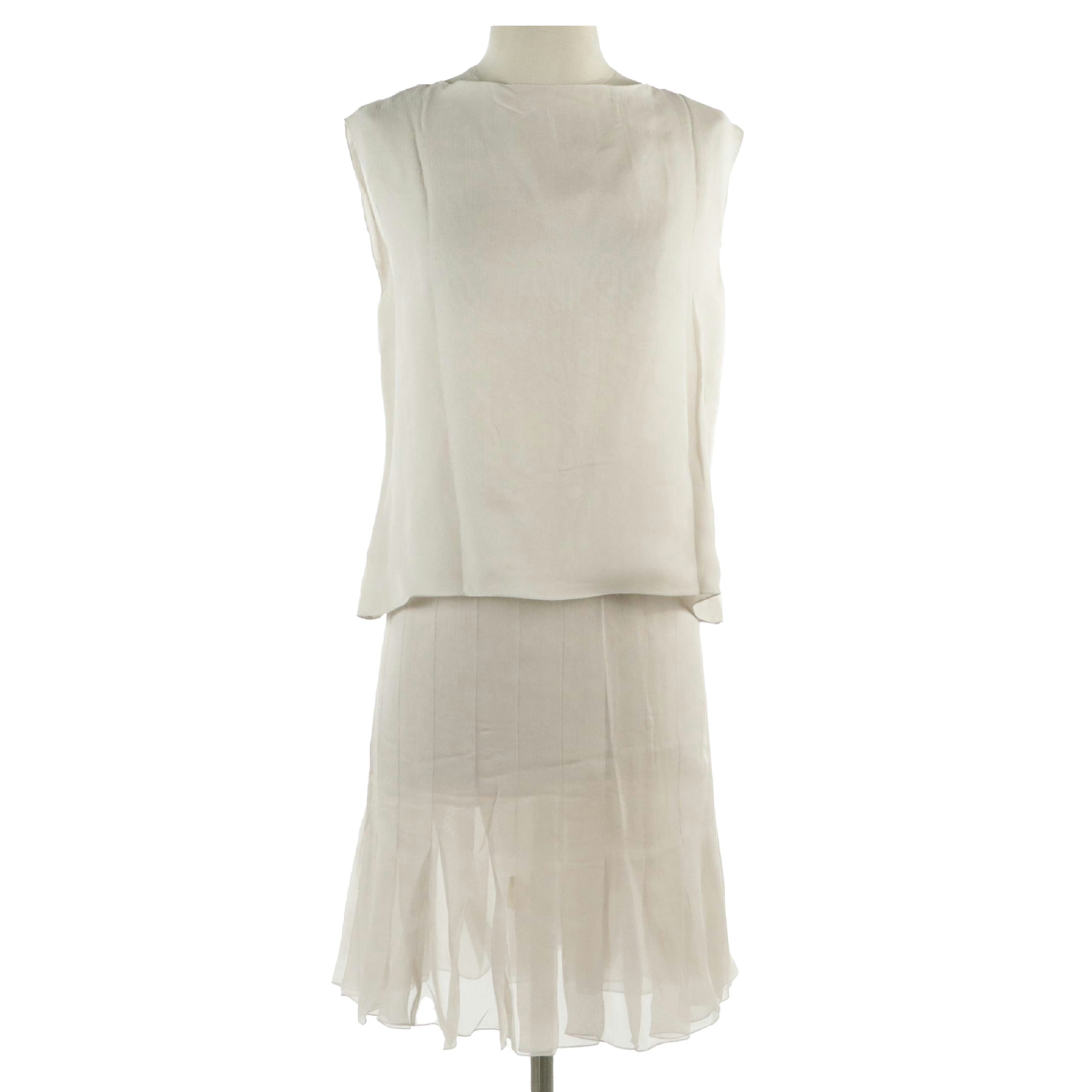 Chanel Silk Sleeveless Top and Skirt From the 2004 Cruise Collection