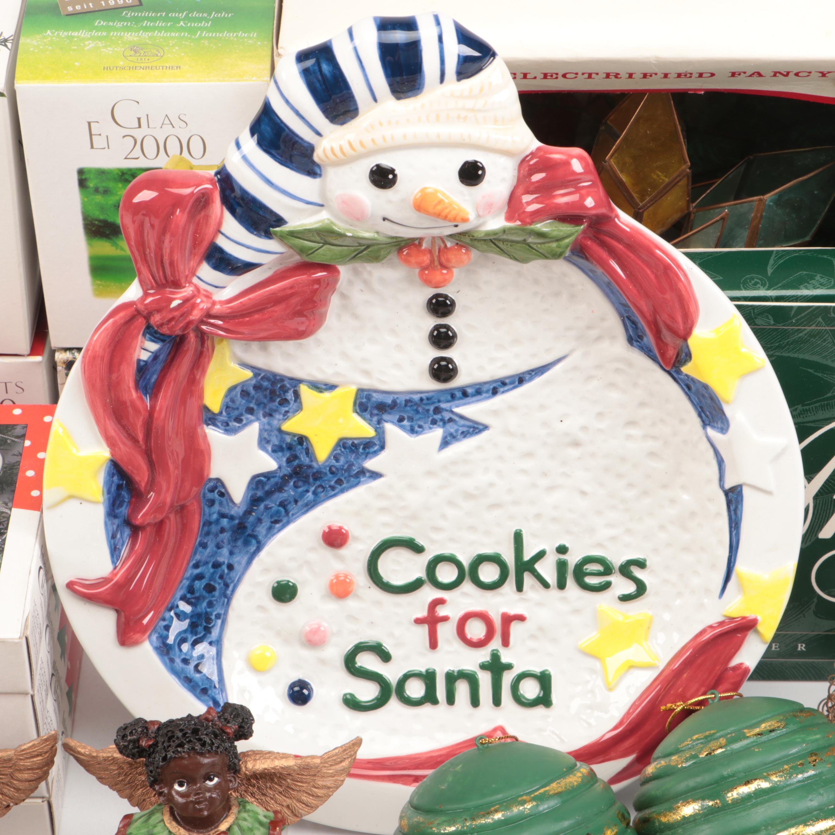 Rustic Style Christmas Ornaments with Other Christmas Décor