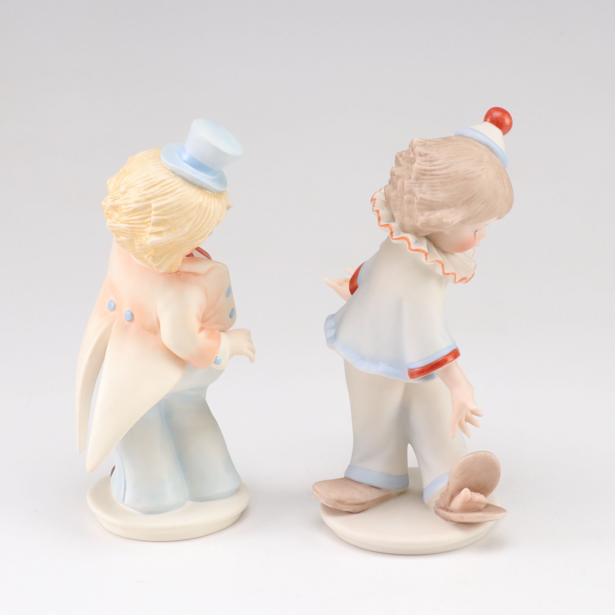 Goebel Porcelain Persian Cats with "In the Spotlight" and More Novelty Figurines