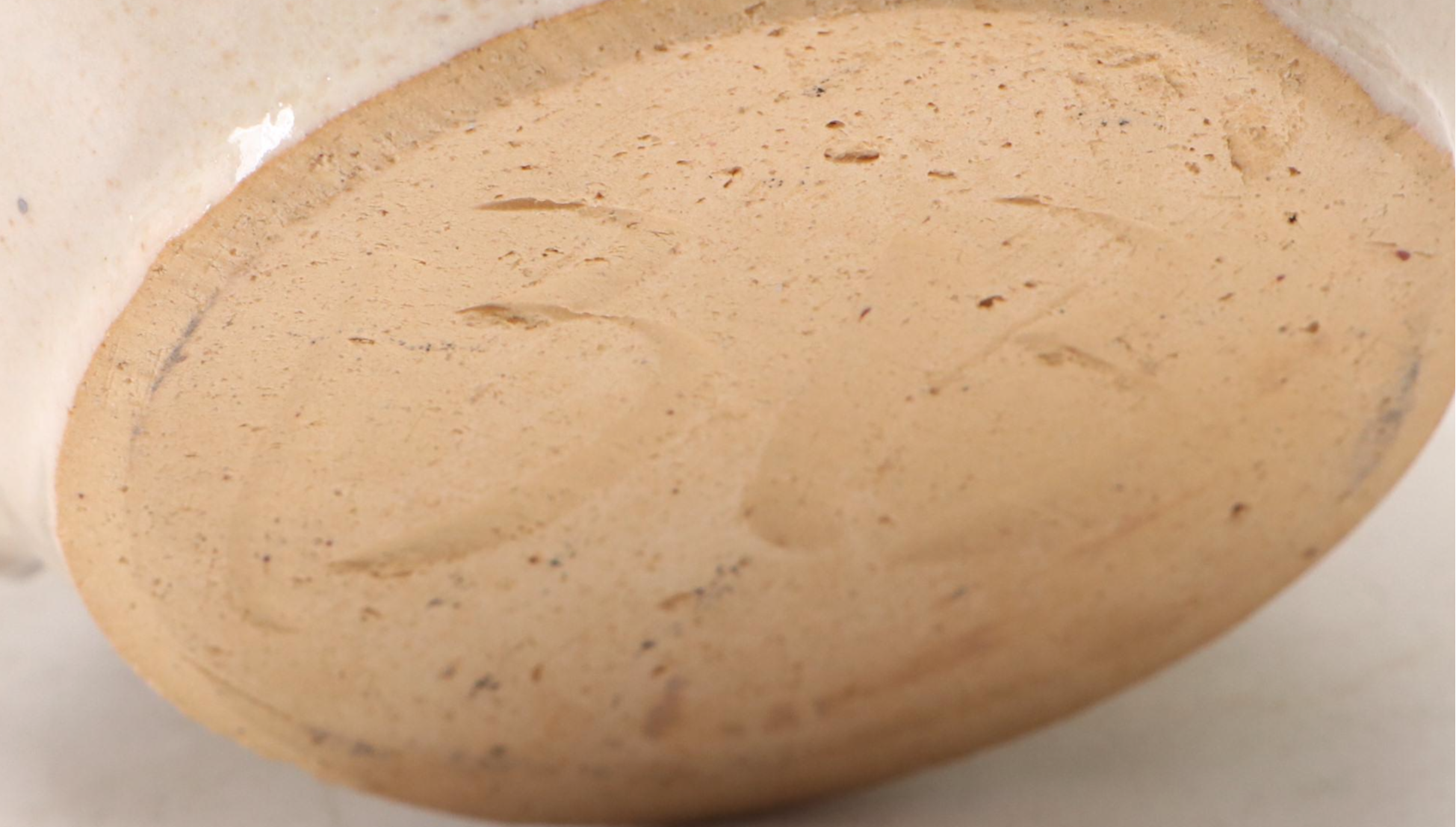 Bybee, Mud Pies and Other Artisan Made Pottery