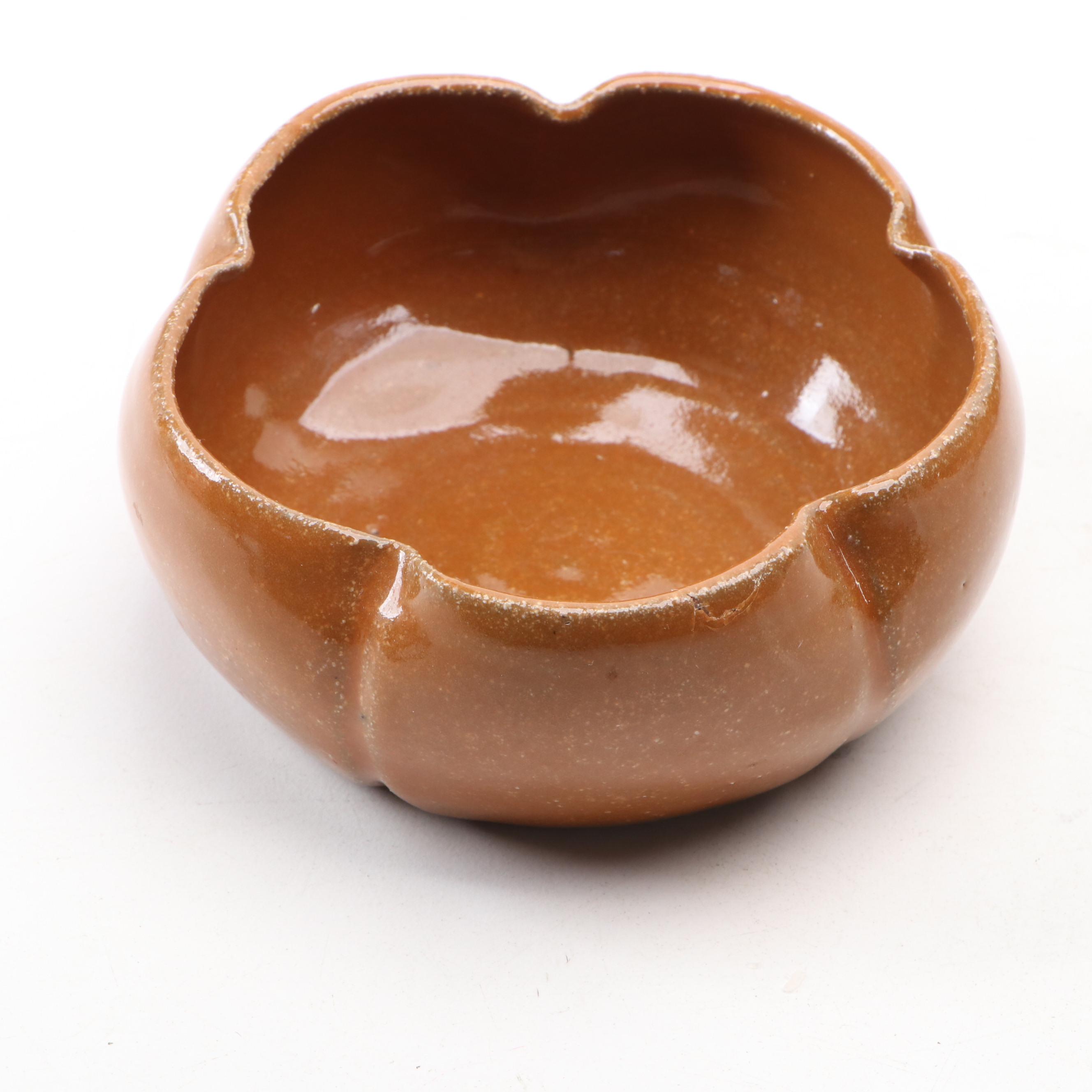 Bybee, Mud Pies and Other Artisan Made Pottery