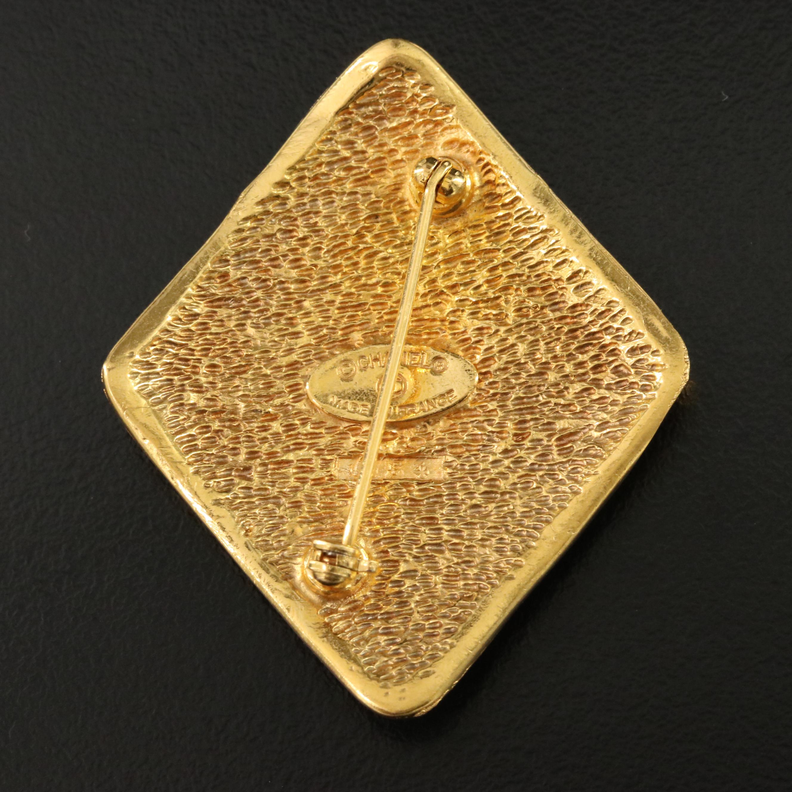 Chanel CC Rhombus Brooch