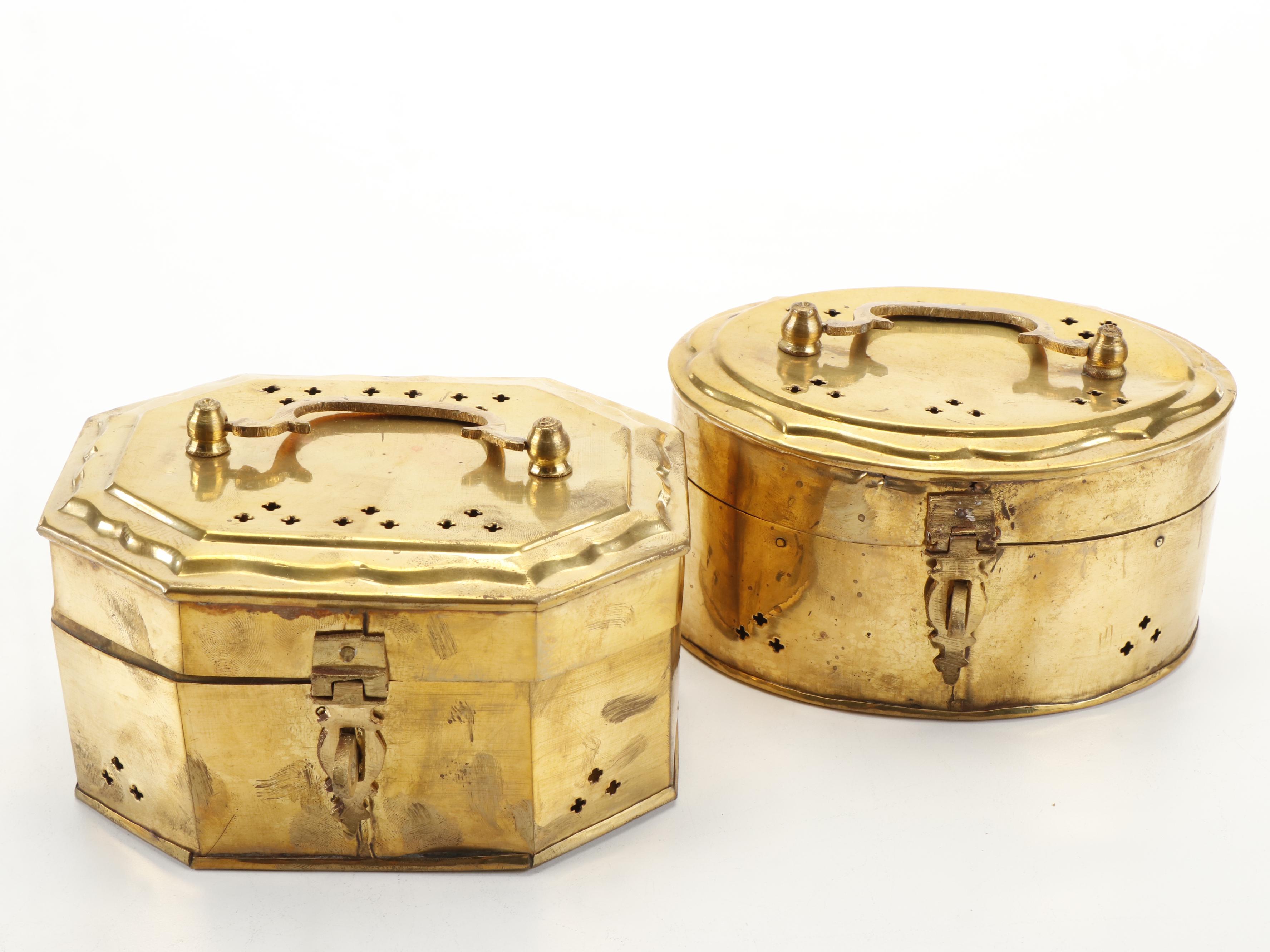 Gatco Brass Skeleton Key Hanger, Brass Cricket Boxes and Blue Glass Car Vase