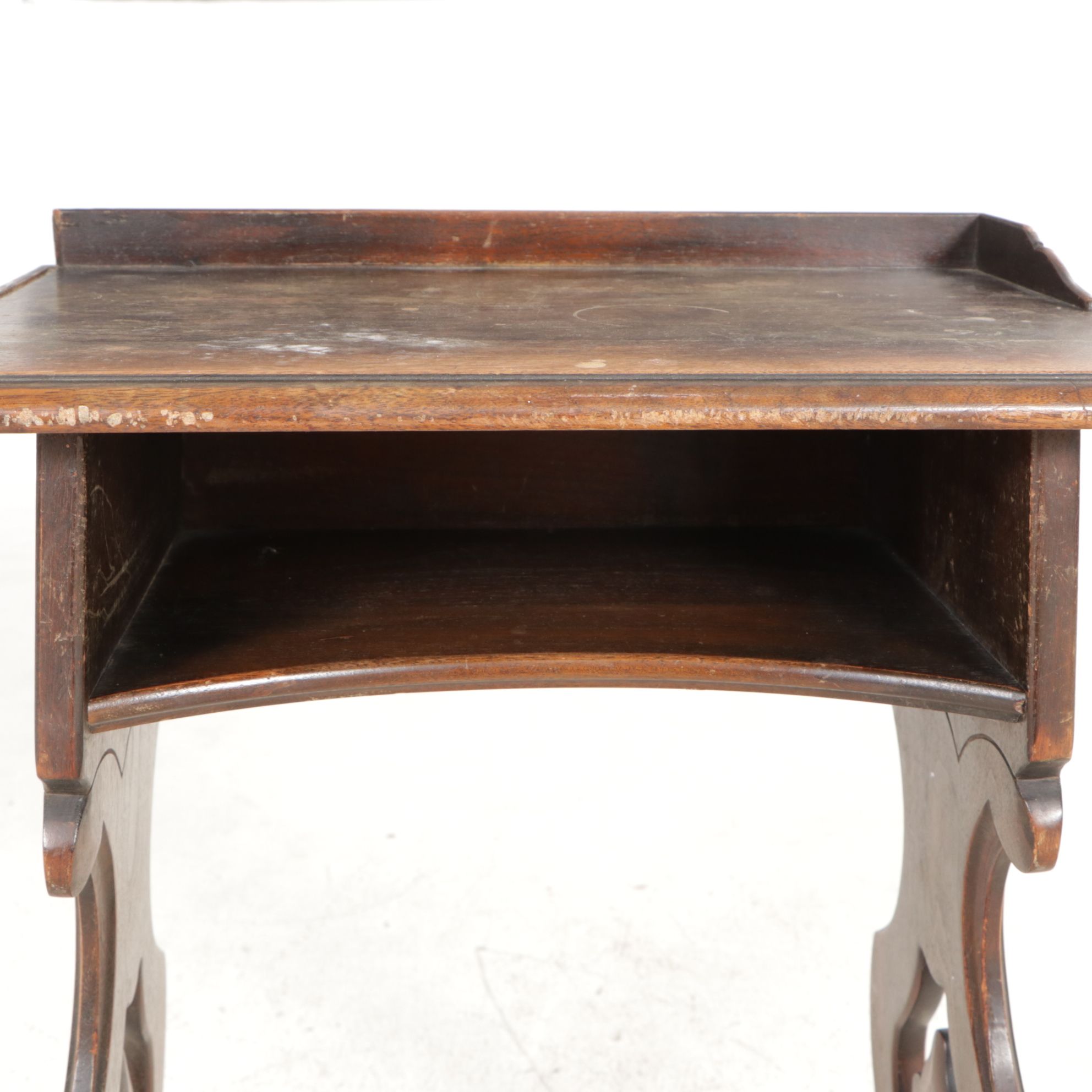 Kittinger Walnut Work Table, Early 20th Century