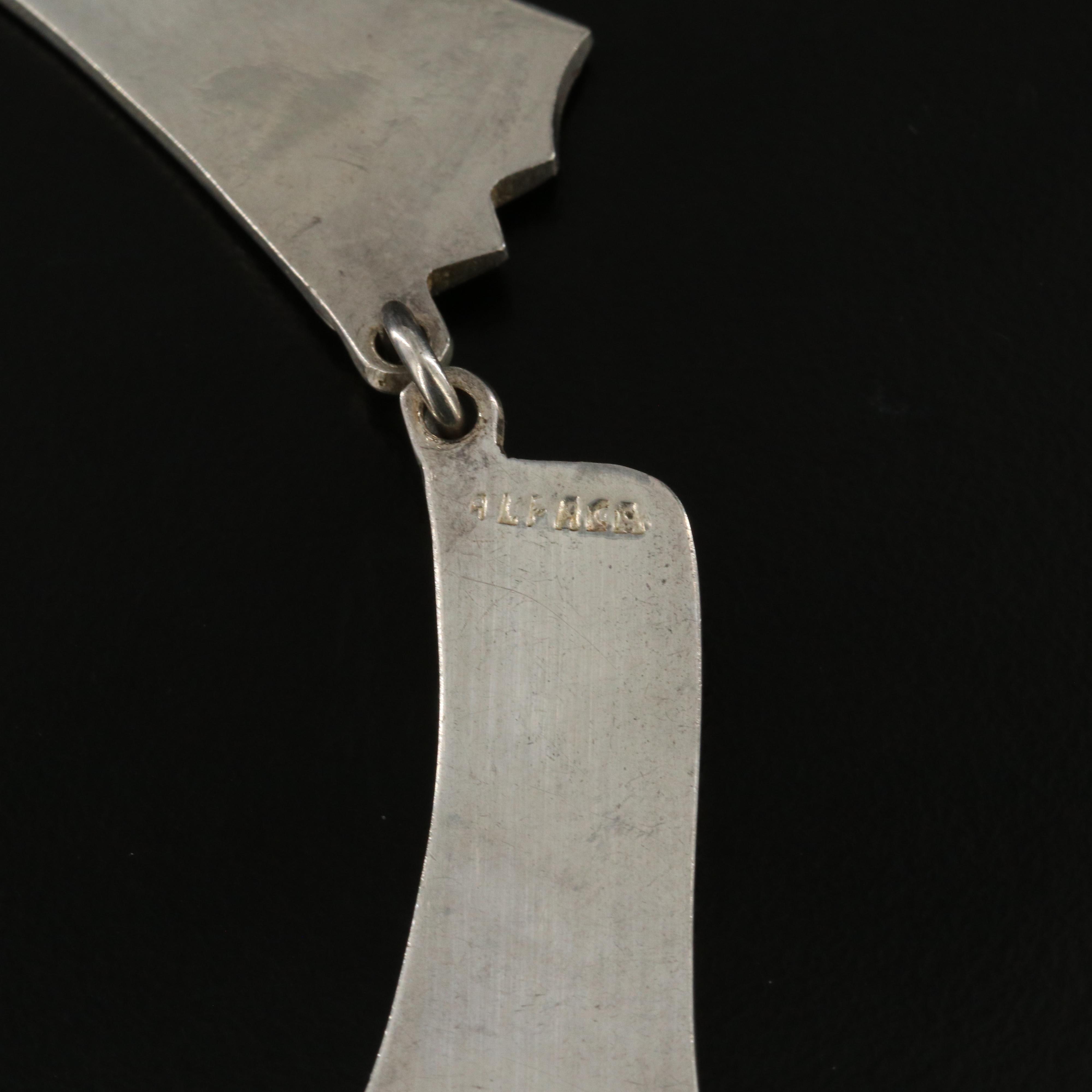 Stone Inlay Curved Collar Necklace