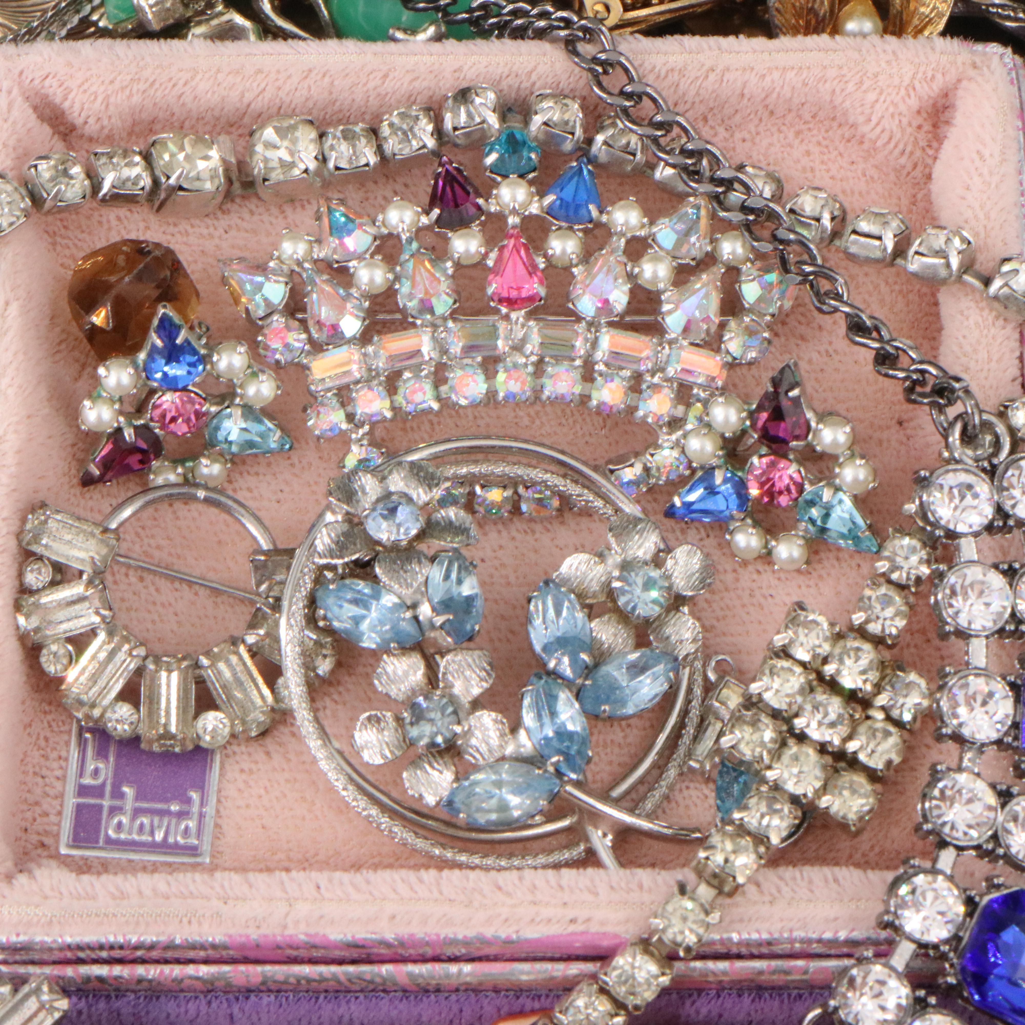 Uncommon Discoveries: Jewelry Collection