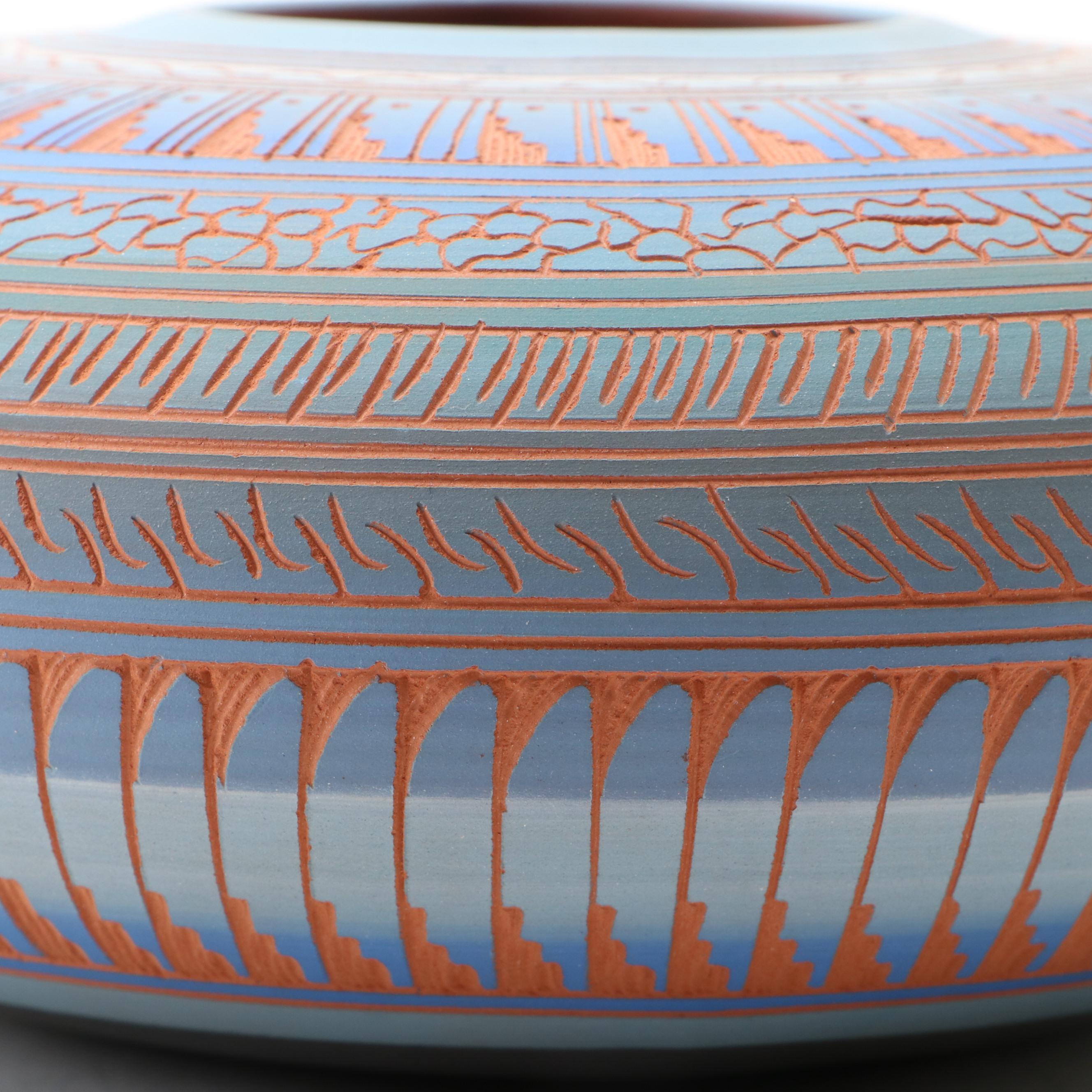 Vivian Etsitty Navajo Art Pottery Ceramic Vase