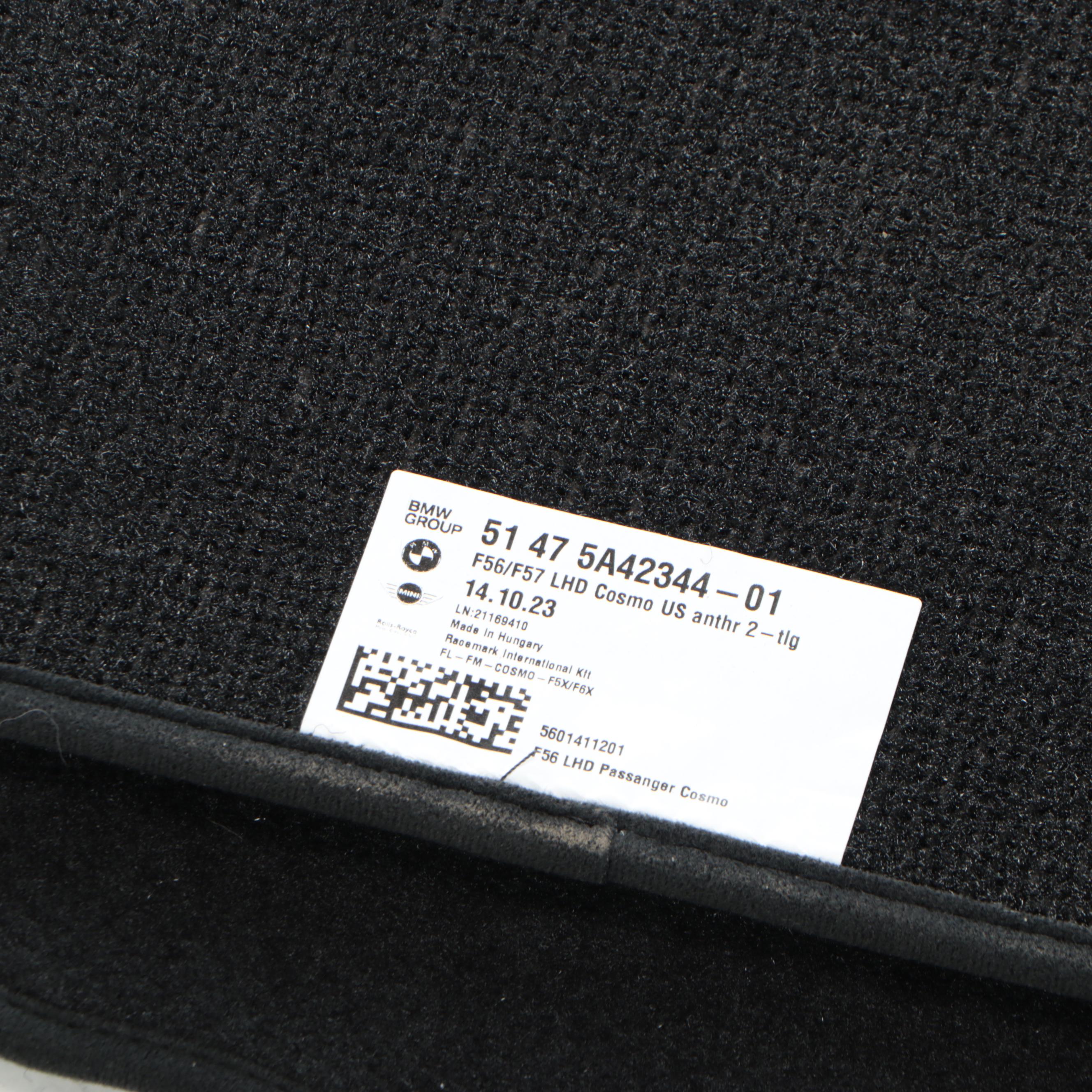 Mini Cooper Headrests with Floor Mats and License Plate Bracket