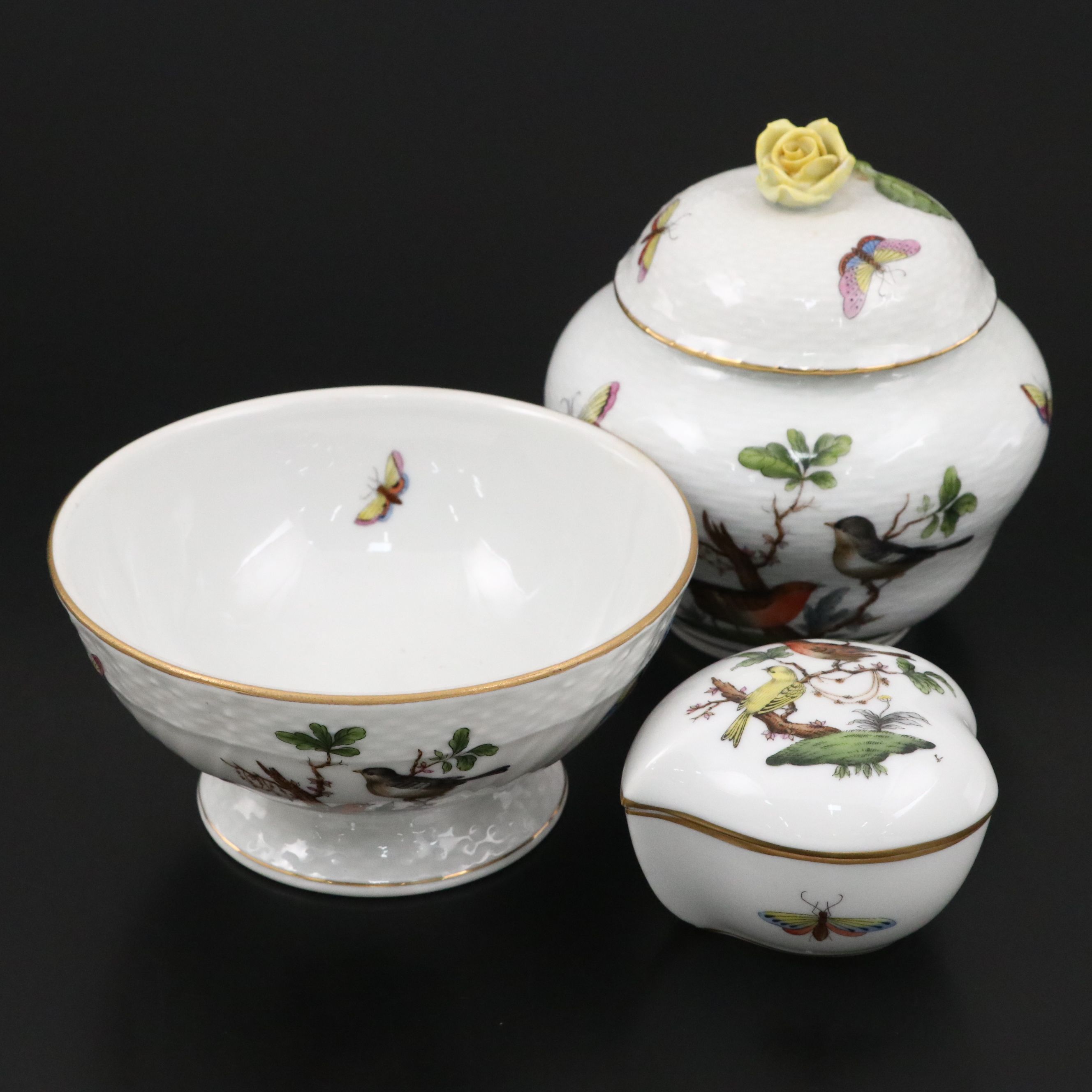 Herend "Rothschild Bird" Porcelain Footed Bowl and Boxes, 1915-1930
