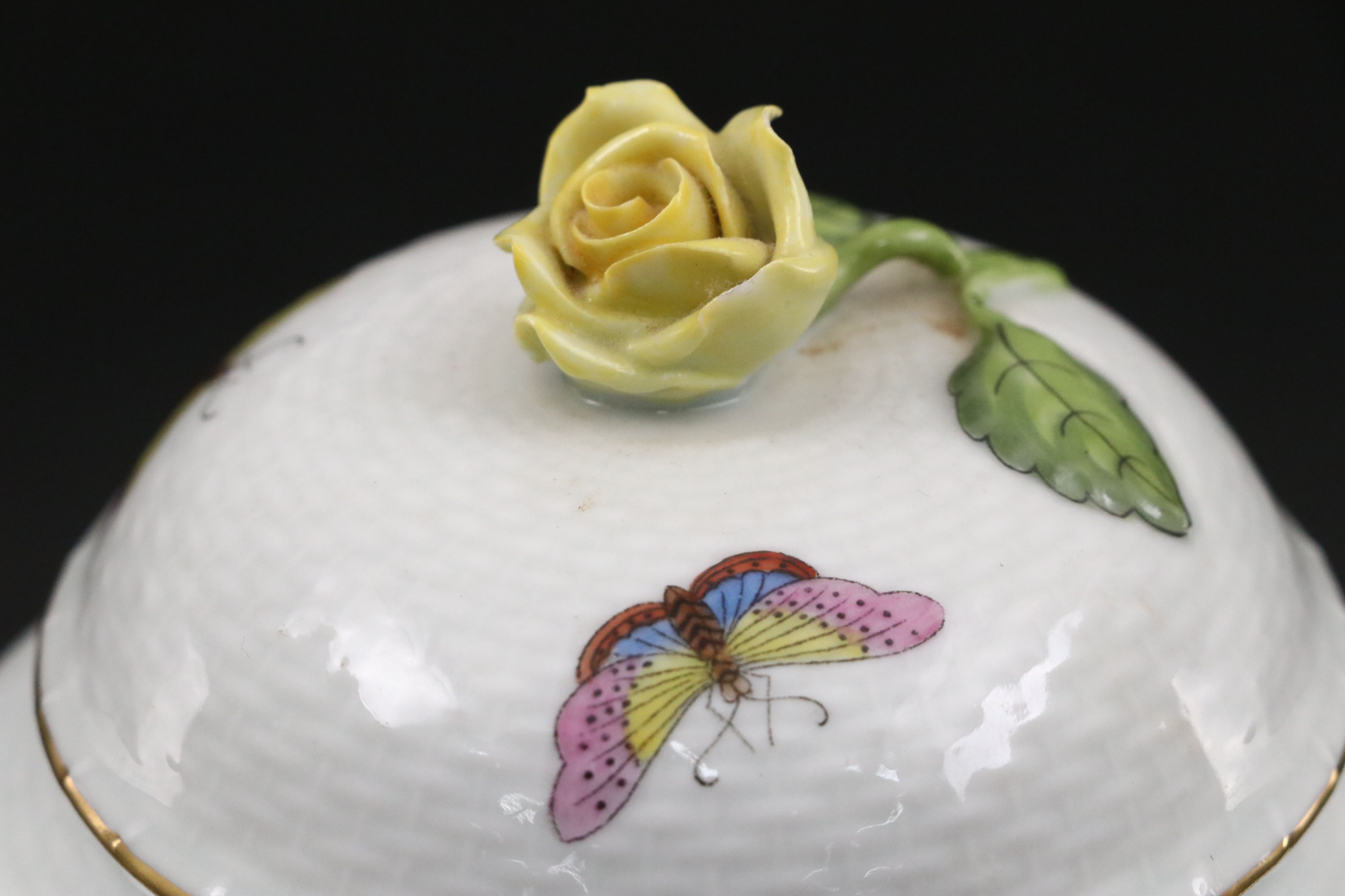 Herend "Rothschild Bird" Porcelain Footed Bowl and Boxes, 1915-1930