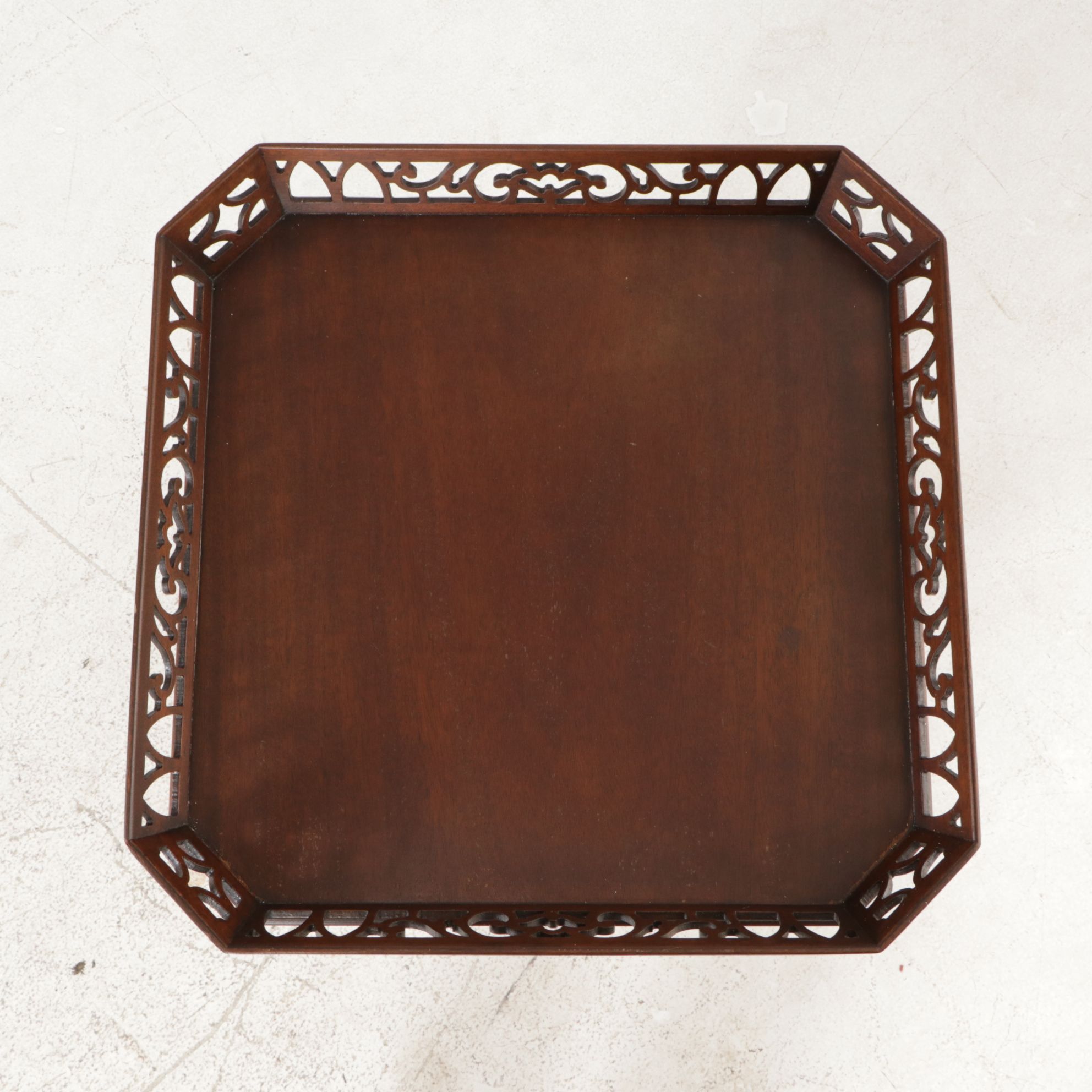 Berkey & Gay Queen Anne Style Mahogany Tea Table with Rail