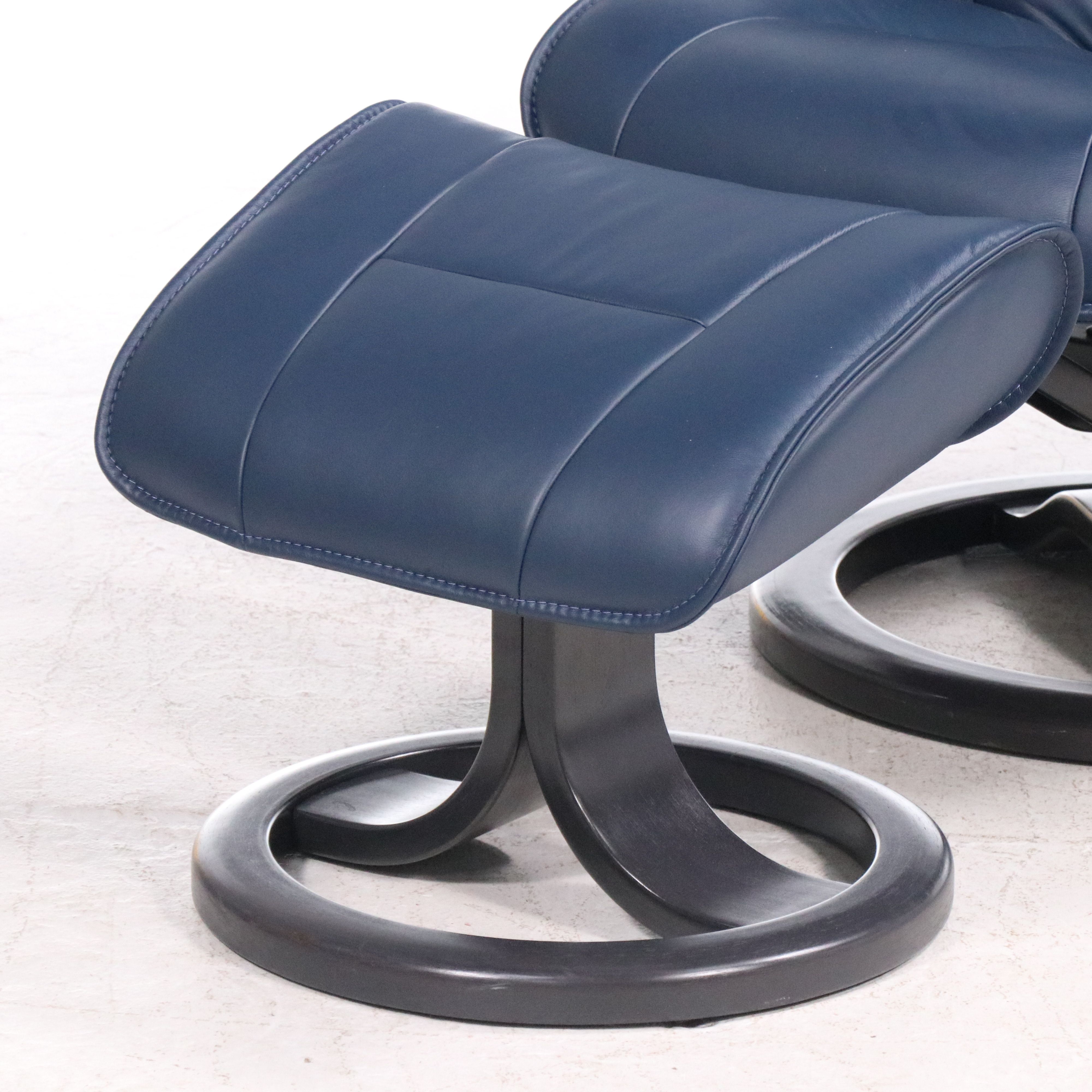 Fjords Scandinavian Modern Style Leather Recliner with Ottoman