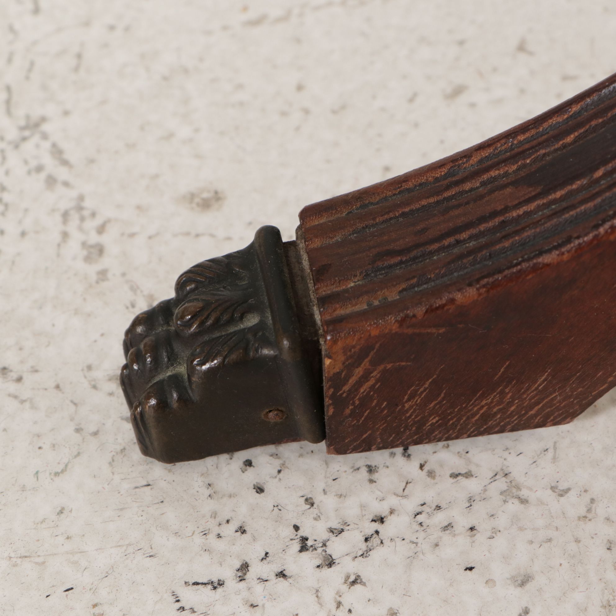 Mahogany Federal Style Drum Table With Three Legs and Metal Claw Feet Overlays