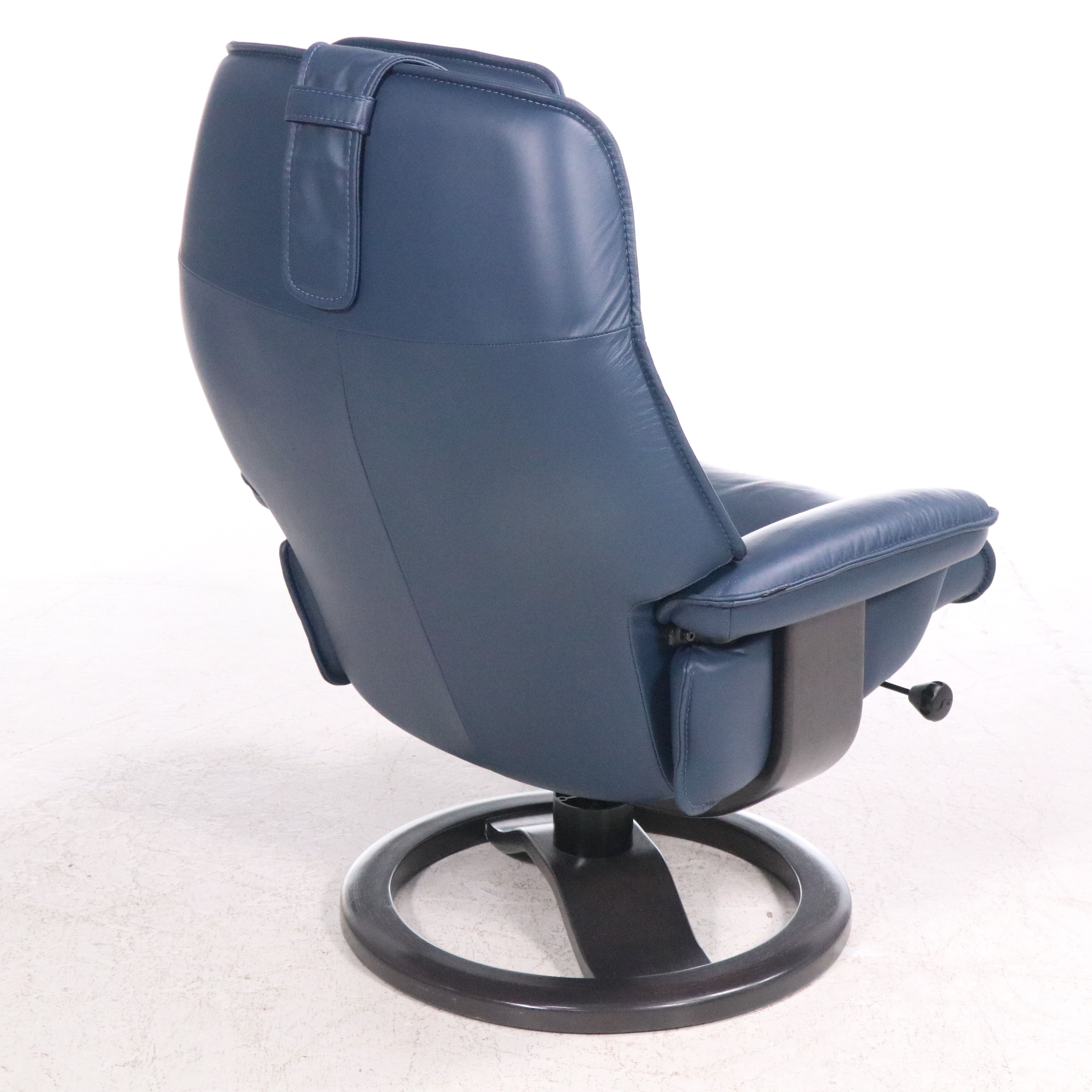 Fjords Scandinavian Modern Style Leather Recliner with Ottoman