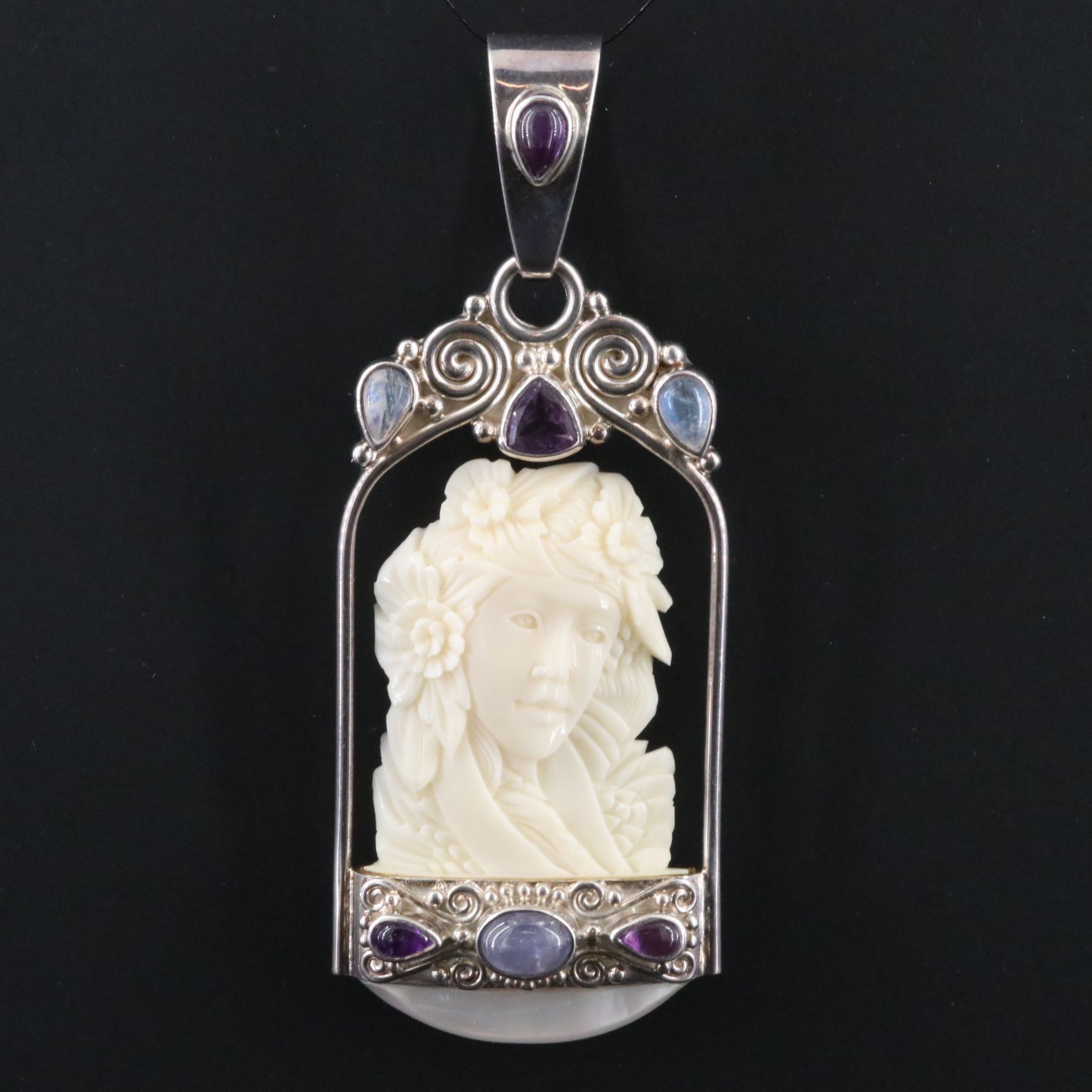 Sajen Sterling 925 Bone, Amethyst and Rainbow Moonstone Pendant