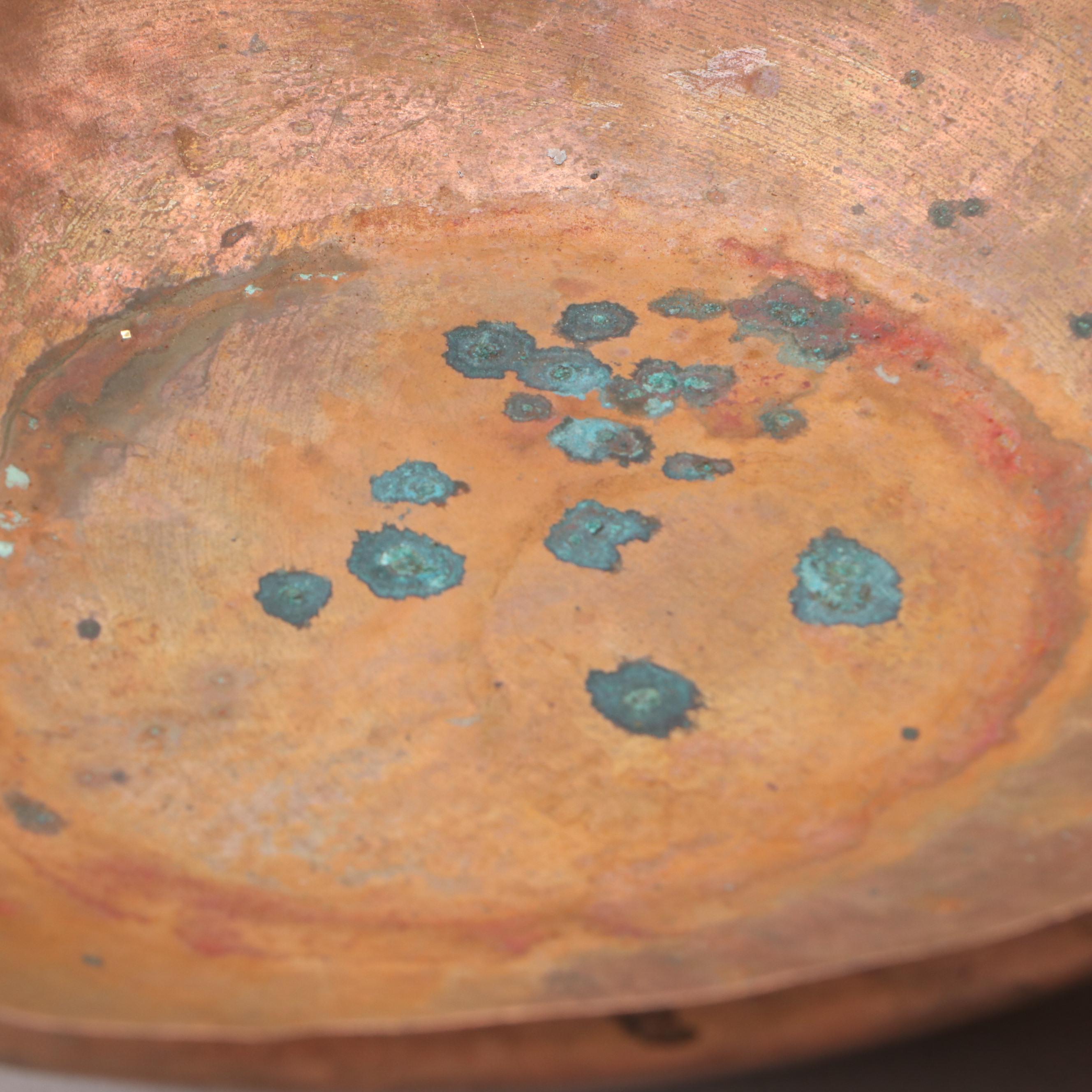 Hanova Enamel Centerpiece Bowl with Collection of Hammered Copper Décor