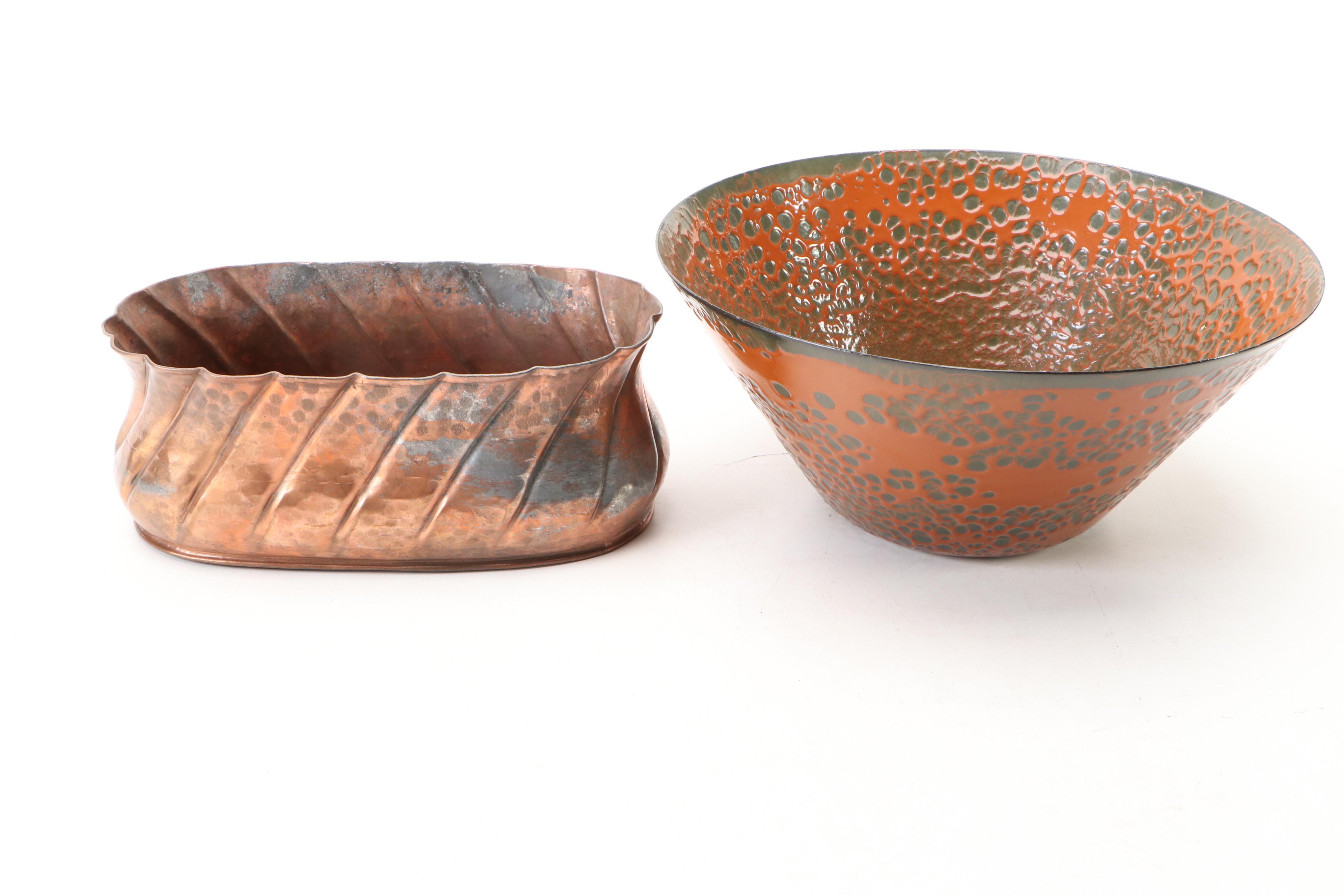 Hanova Enamel Centerpiece Bowl with Collection of Hammered Copper Décor