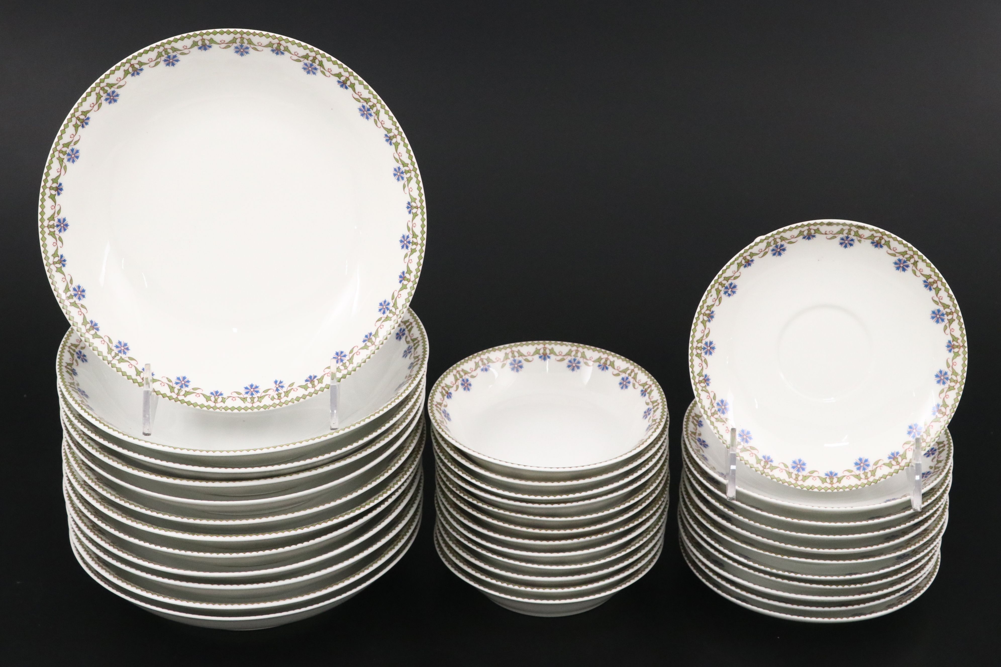 Tressemanes & Vogt Limoges Porcelain Dinnerware, Late 19th/ Early 20th Century