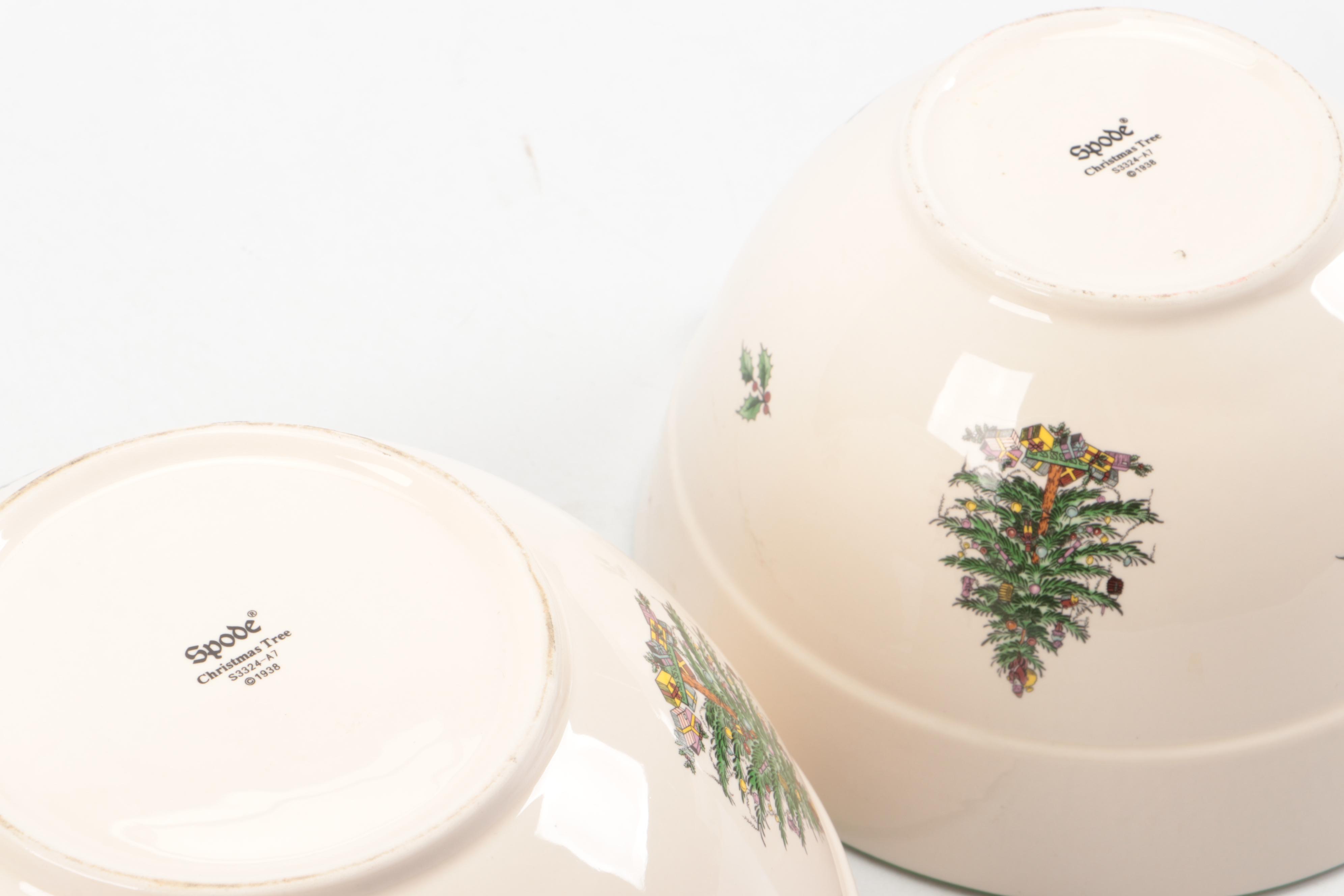 Spode "Christmas Tree" Porcelain Bowls, Waterford Glass Ornament, and More Décor