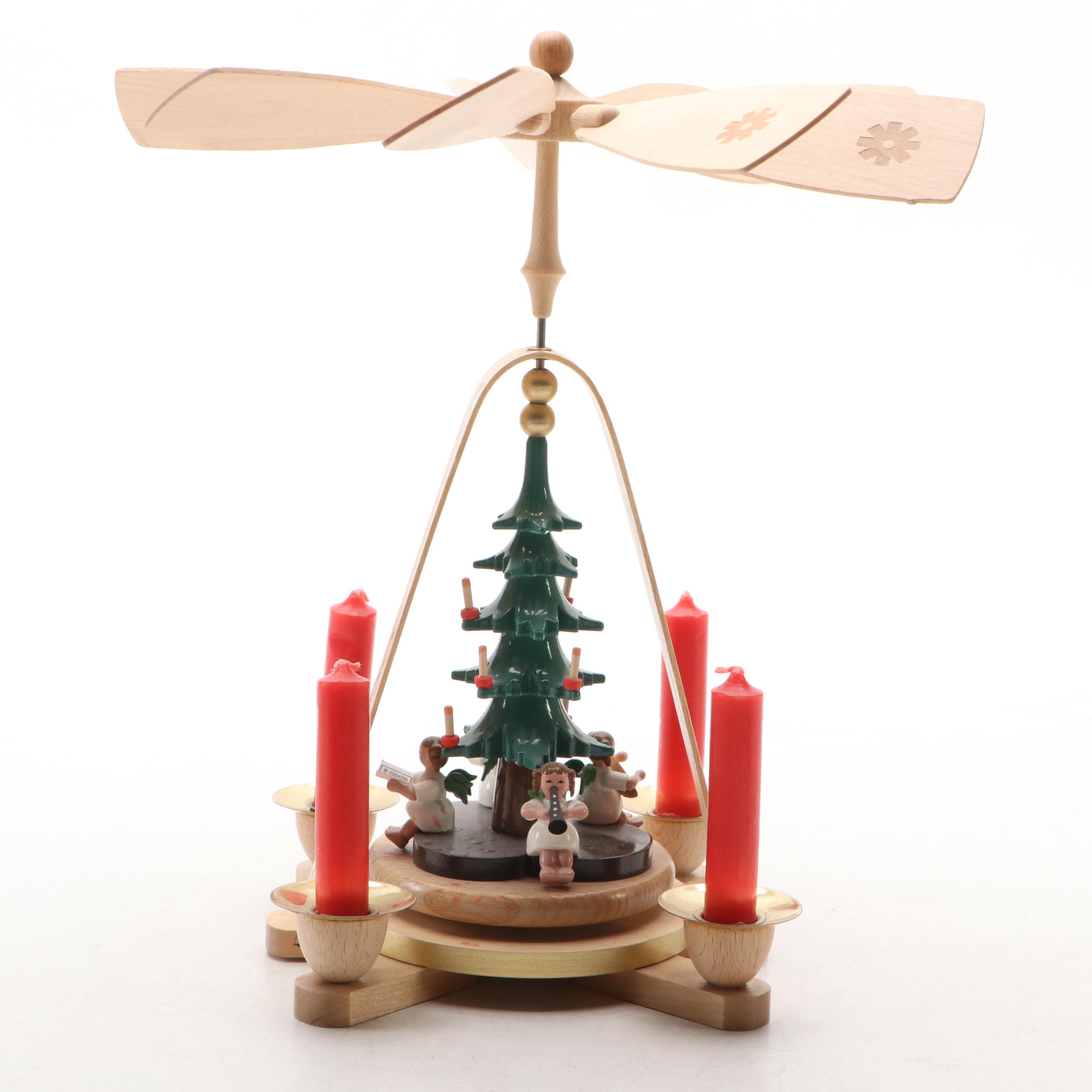 Erzgebirgische Volkskunst Christmas Tree Pyramid with Goebel Figurine