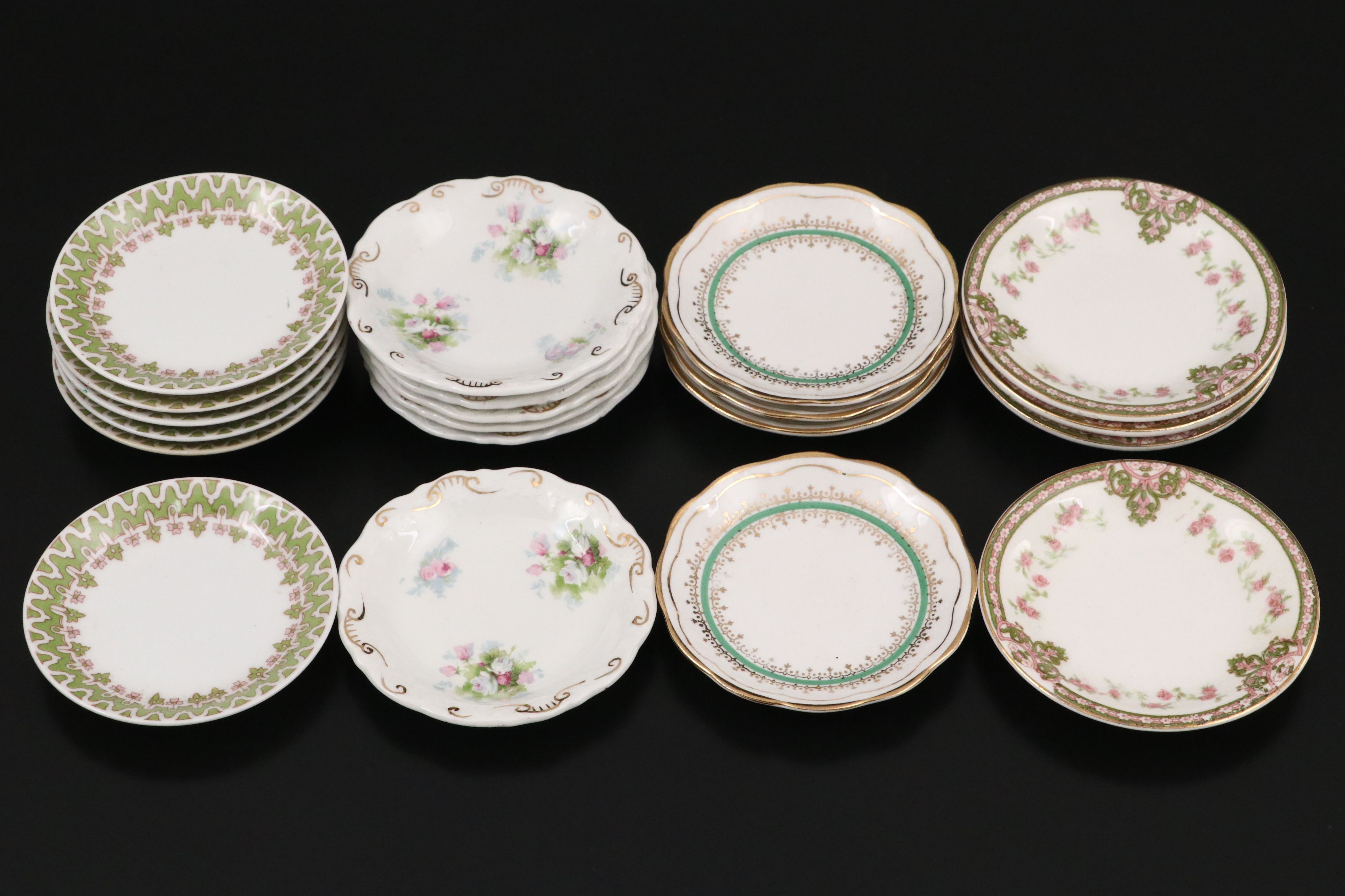 Tressemanes & Vogt, Schumann Azburg and More Porcelain Plates