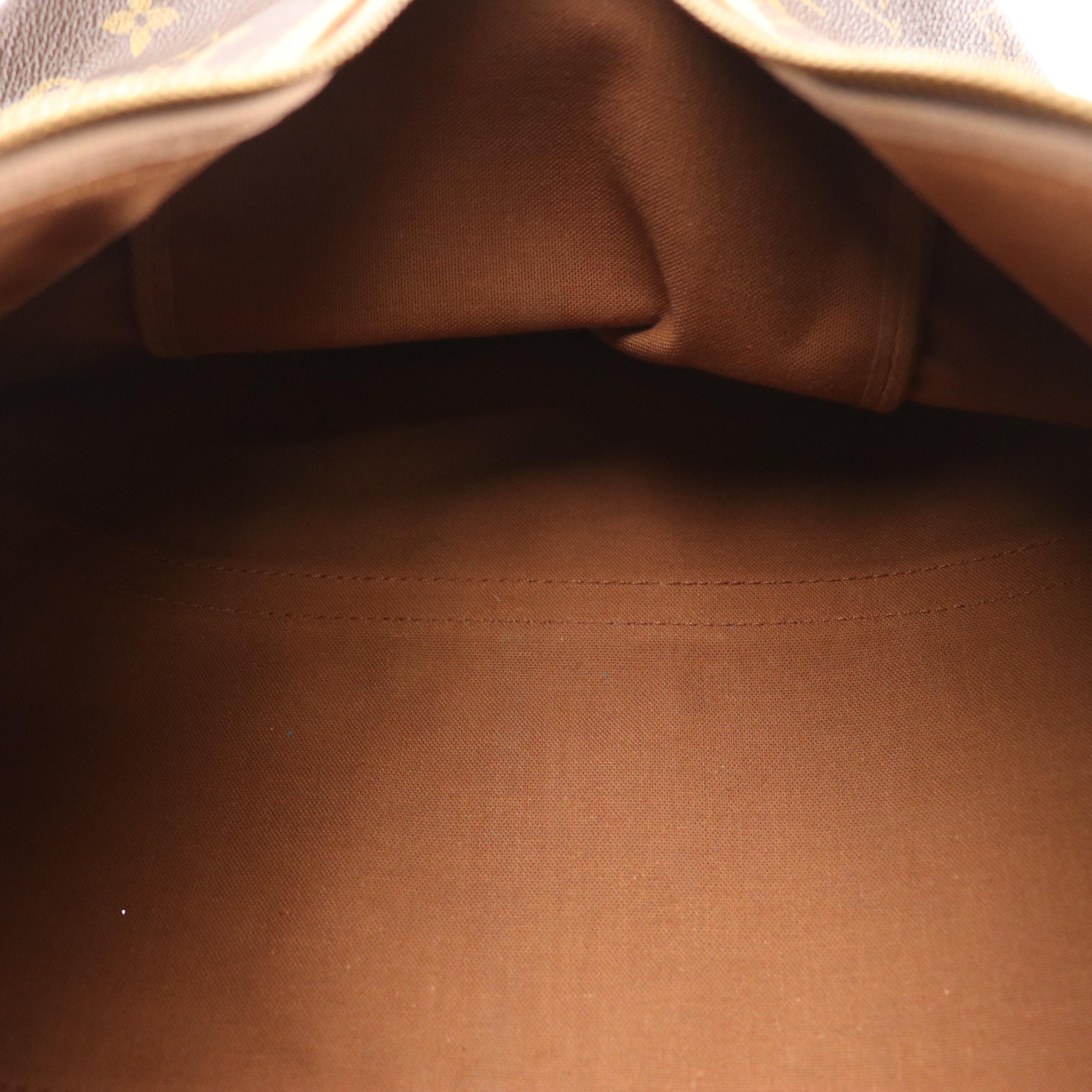 Louis Vuitton Sac Souple 35 in Monogram Canvas and Vachetta Leather