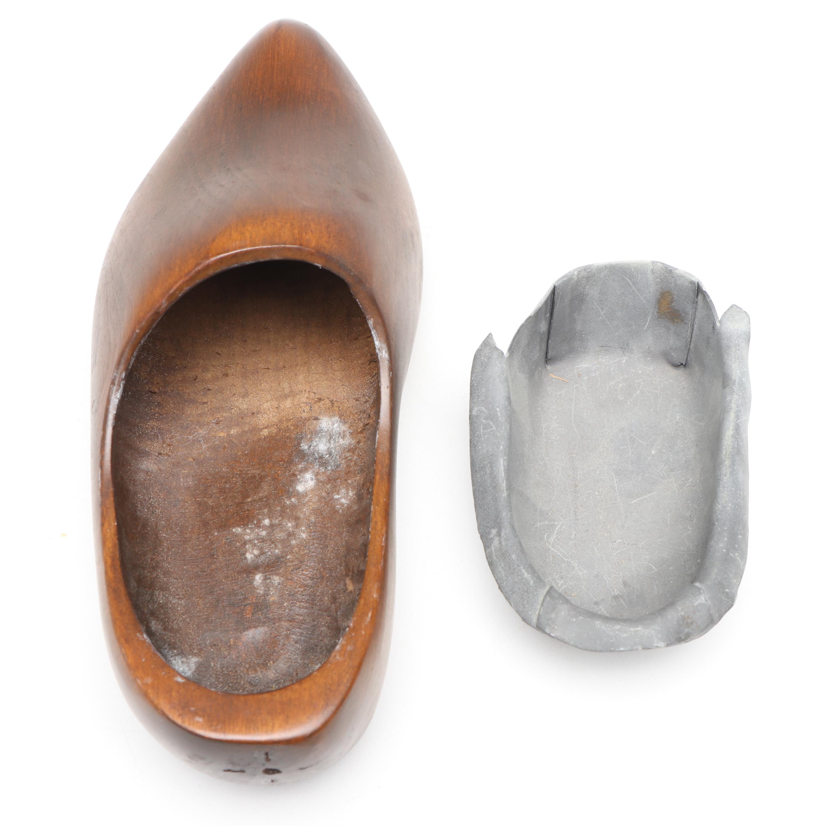 Indian Carved Wood Stamps with Spanish and Other Decor