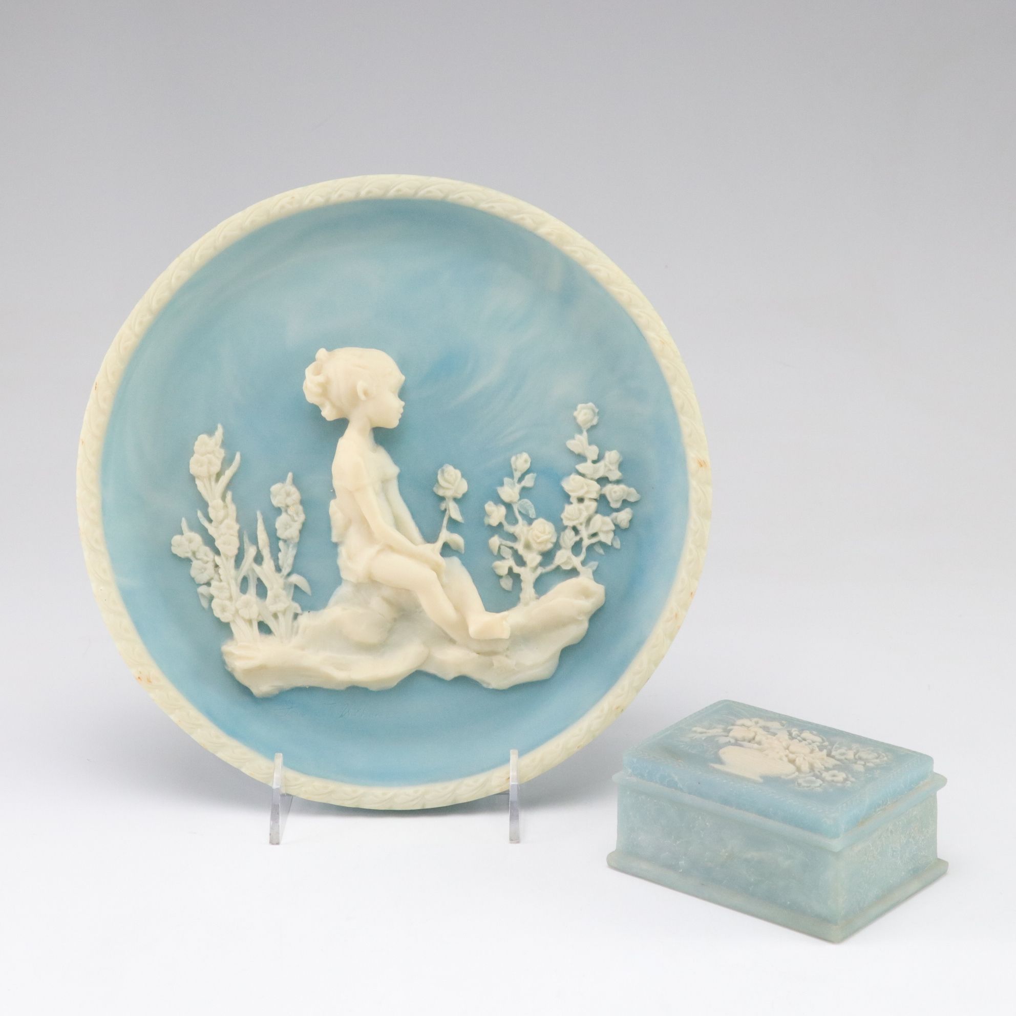 Signed Frances Taylor Williams Incolay Plate & Jewelry Box