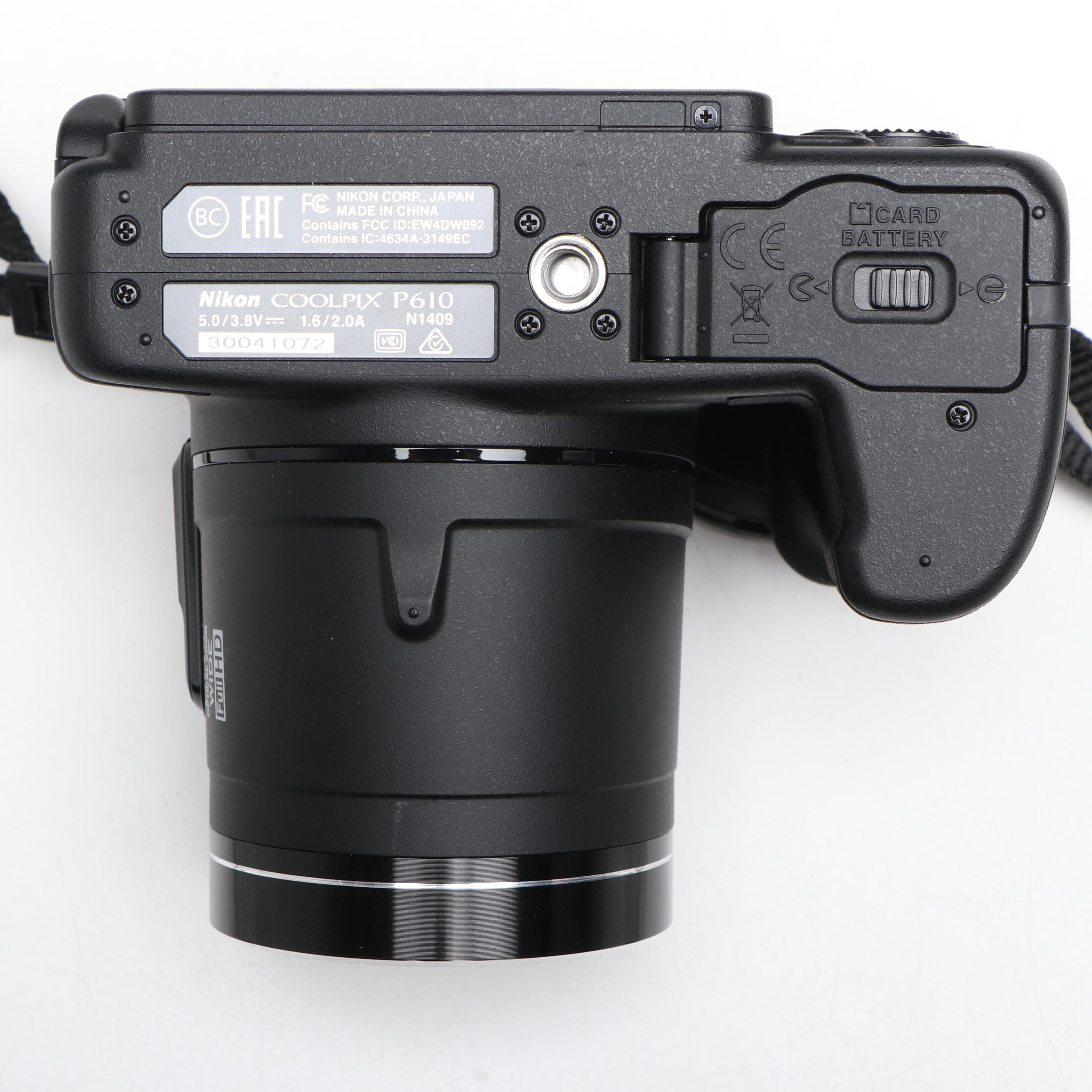 Nikon Coolpix P610 DSLR Camera with Bag and Charger