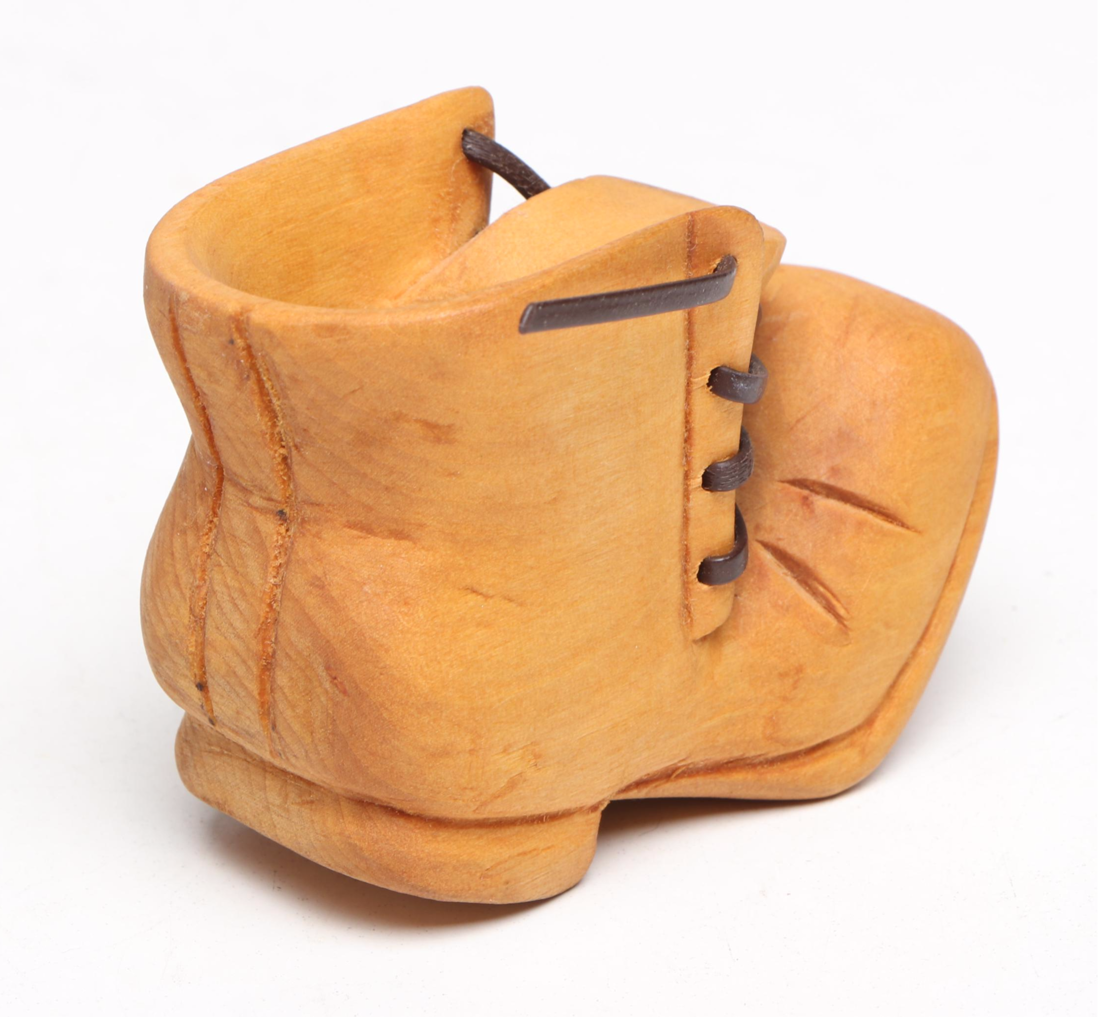 Carved Wooden Figurines and Décor, Mid to Late 20th Century