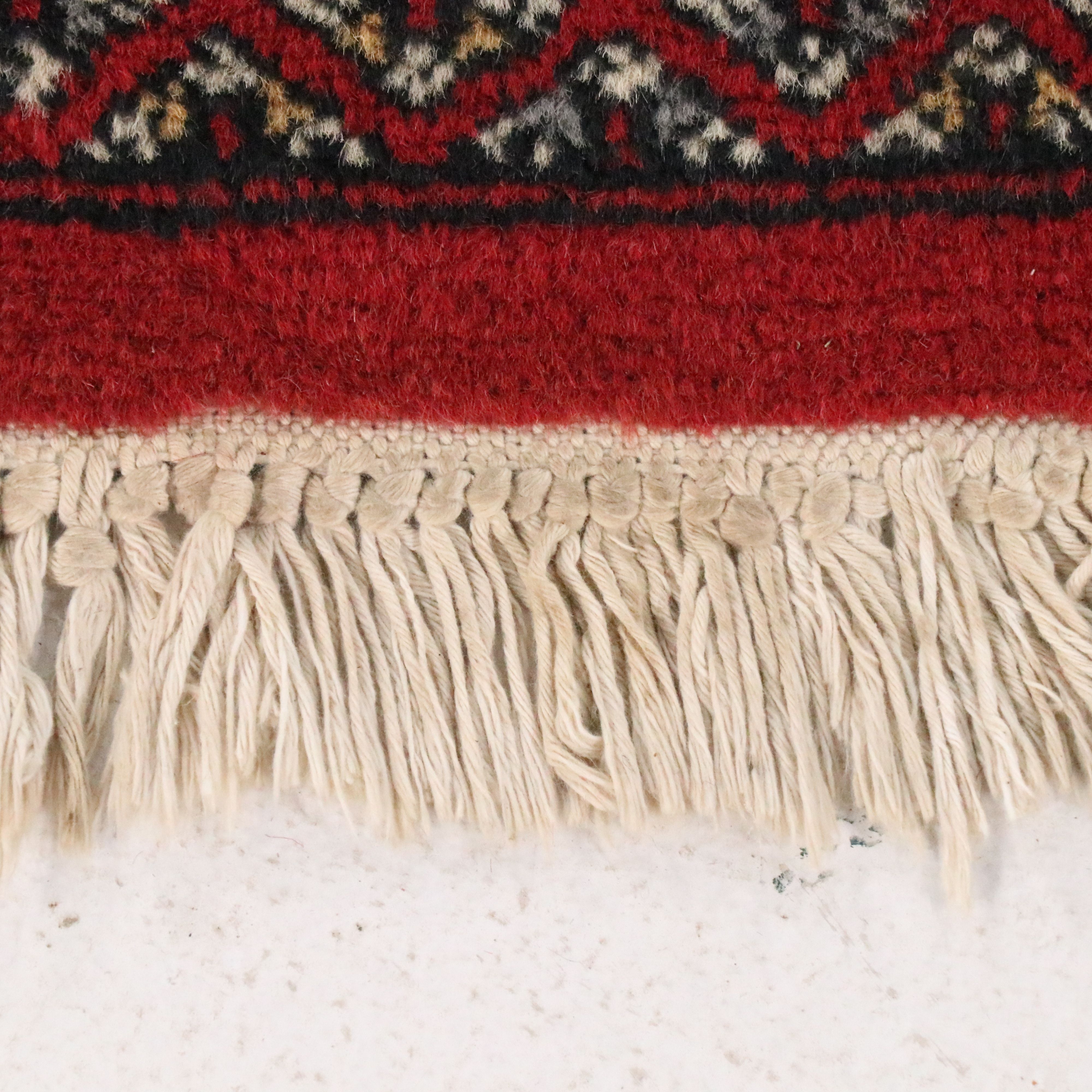 4'1 x 6'5 Hand-Knotted Pakistani Bokhara Area Rug