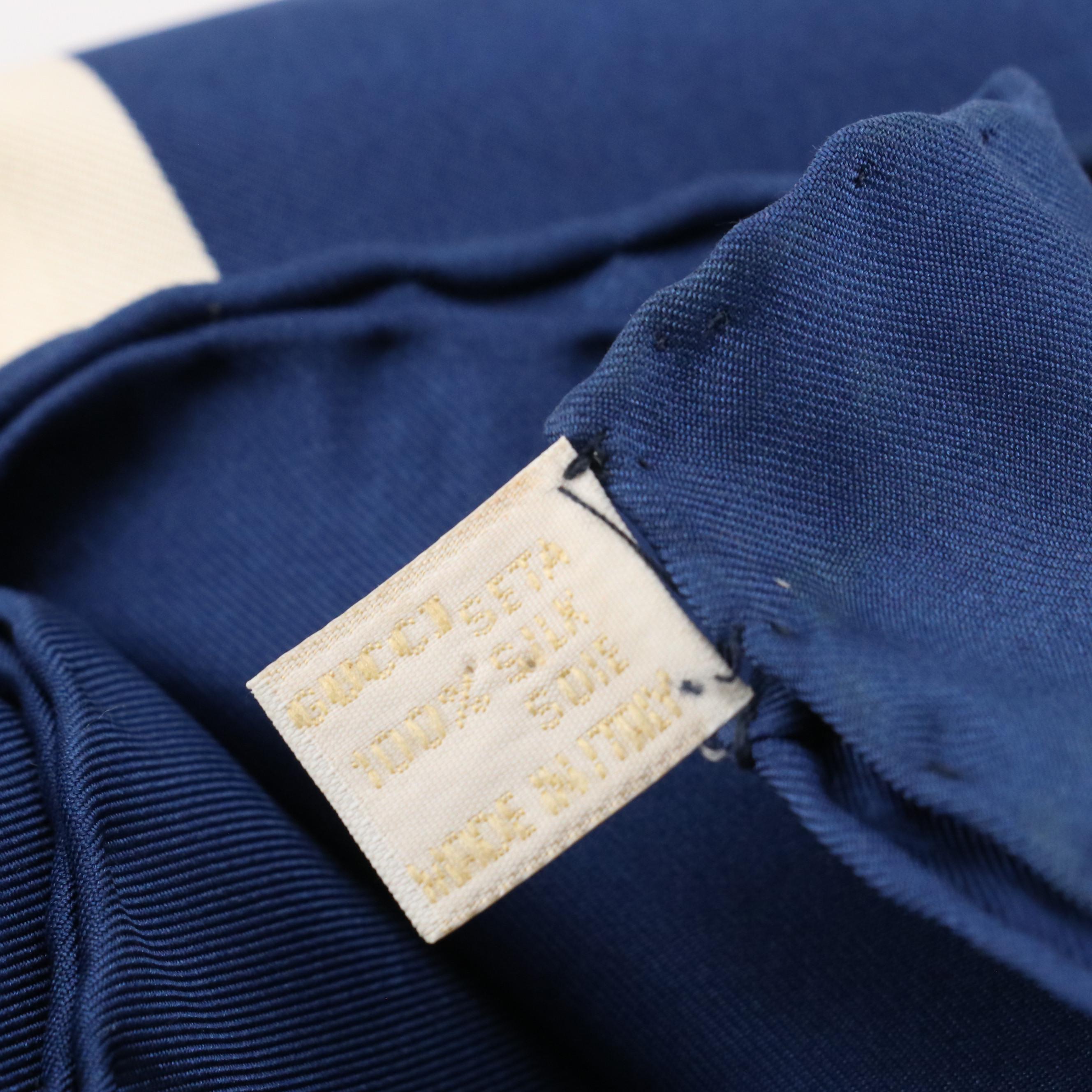 Gucci Flora Printed Scarf in Silk