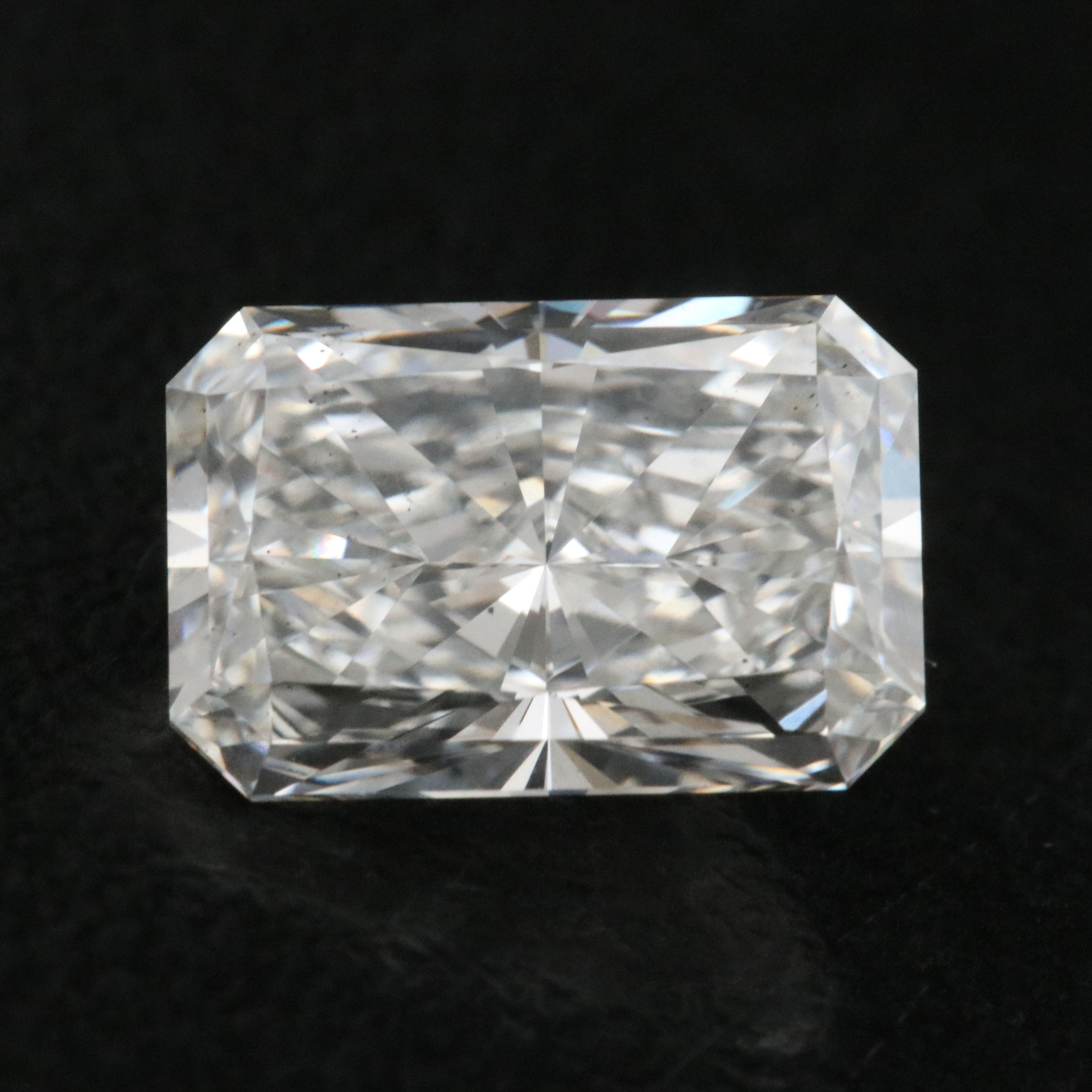 Loose 1.98 CT Lab Grown Diamond with IGI Report
