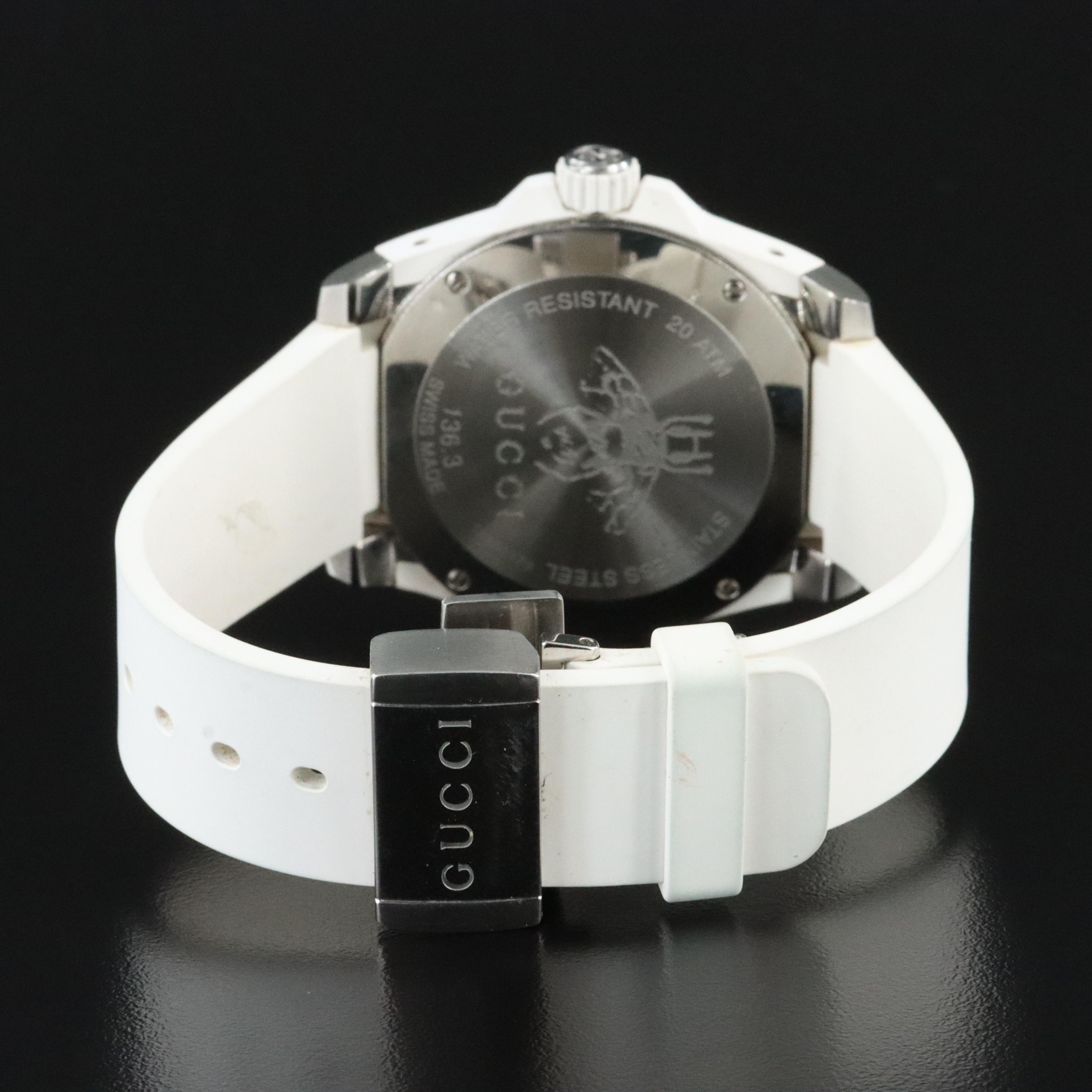 Gucci Dive 200m Date Watch