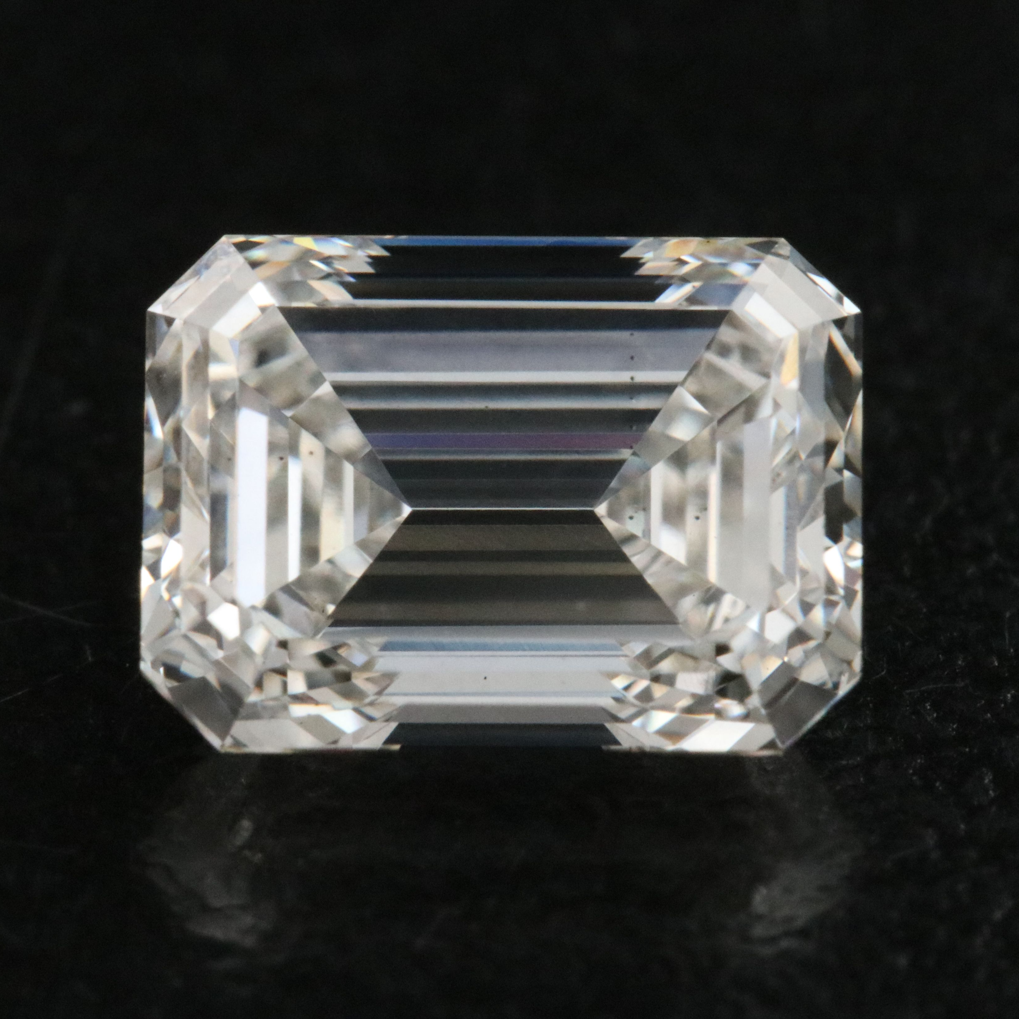 Loose 2.56 CT Lab Grown Diamond with IGI Report