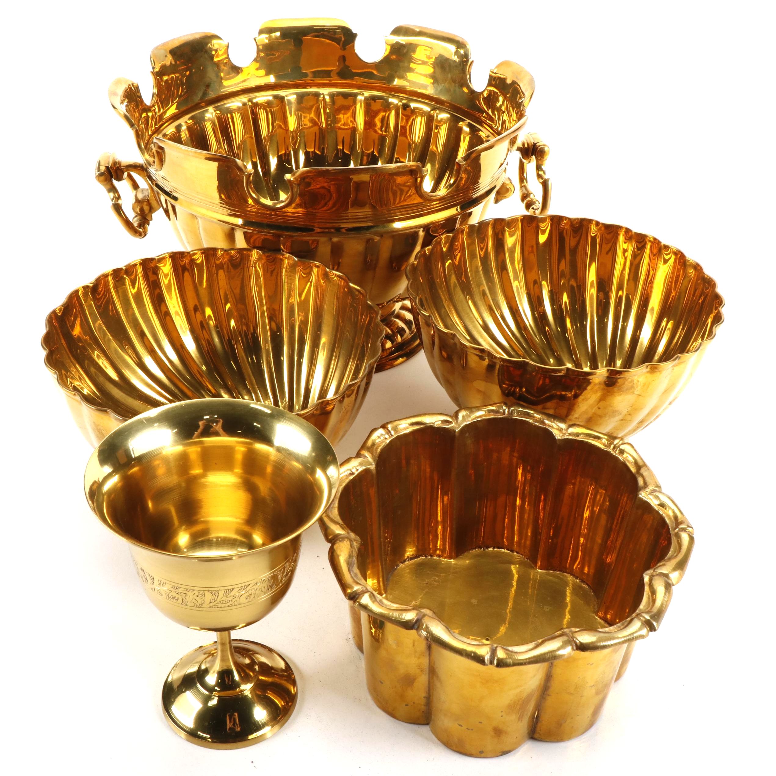 Mottahedeh with Other Brass Cachepots and Décor, Mid to Late 20th Century