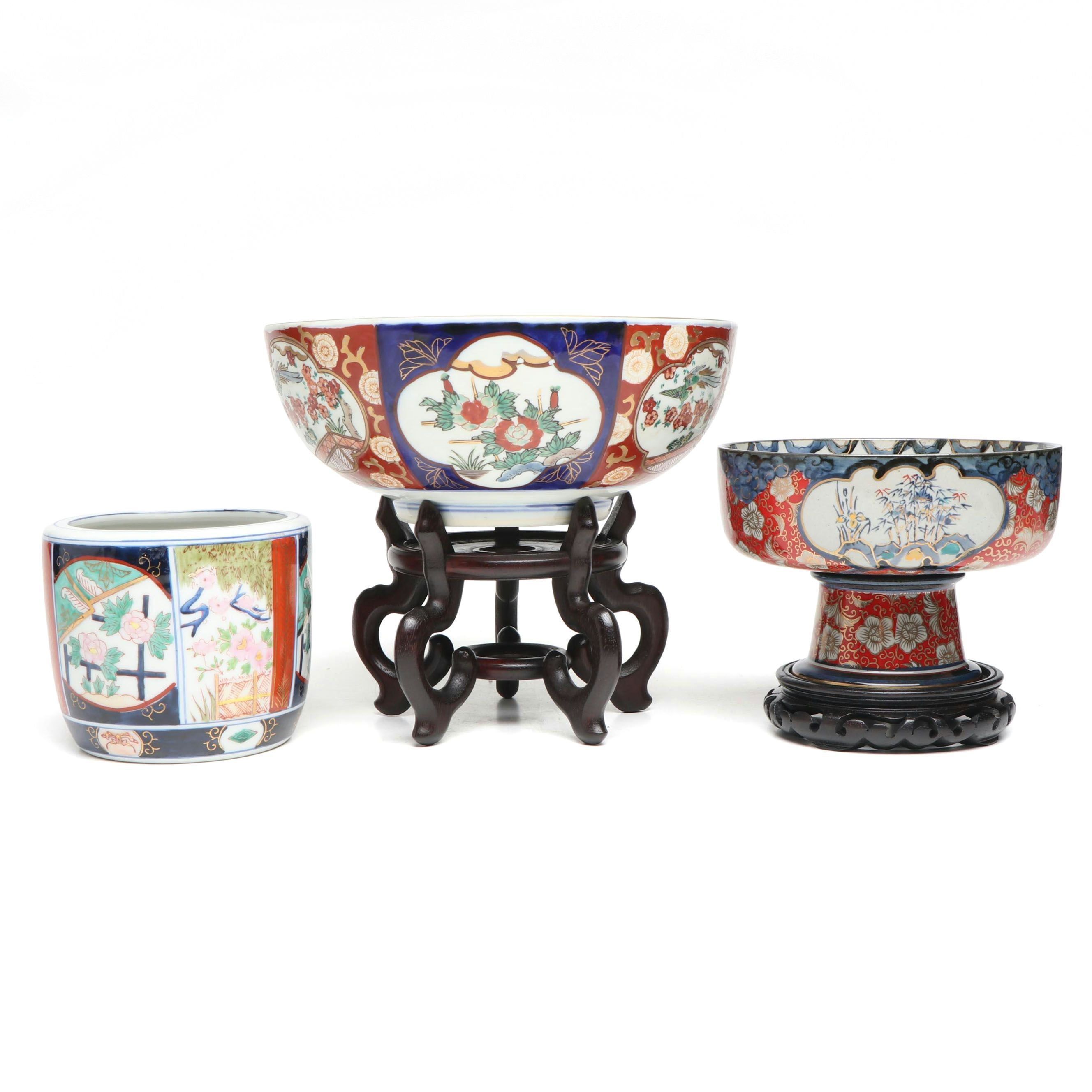 Imperial Imari Porcelain Pedestal Bowl with Other Decor