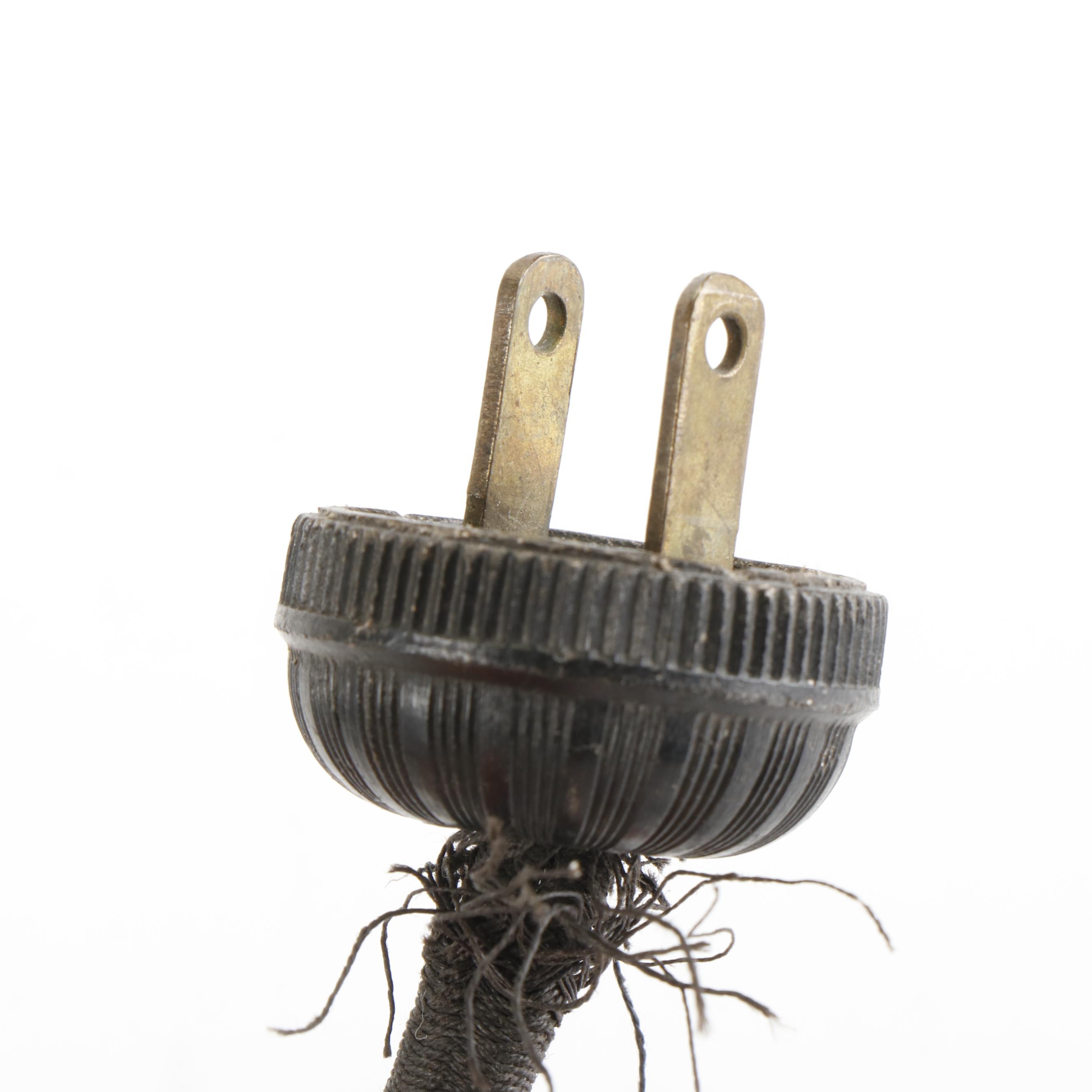 Westinghouse Brass Blade Cast Iron Desk Fan, Early 20th Century