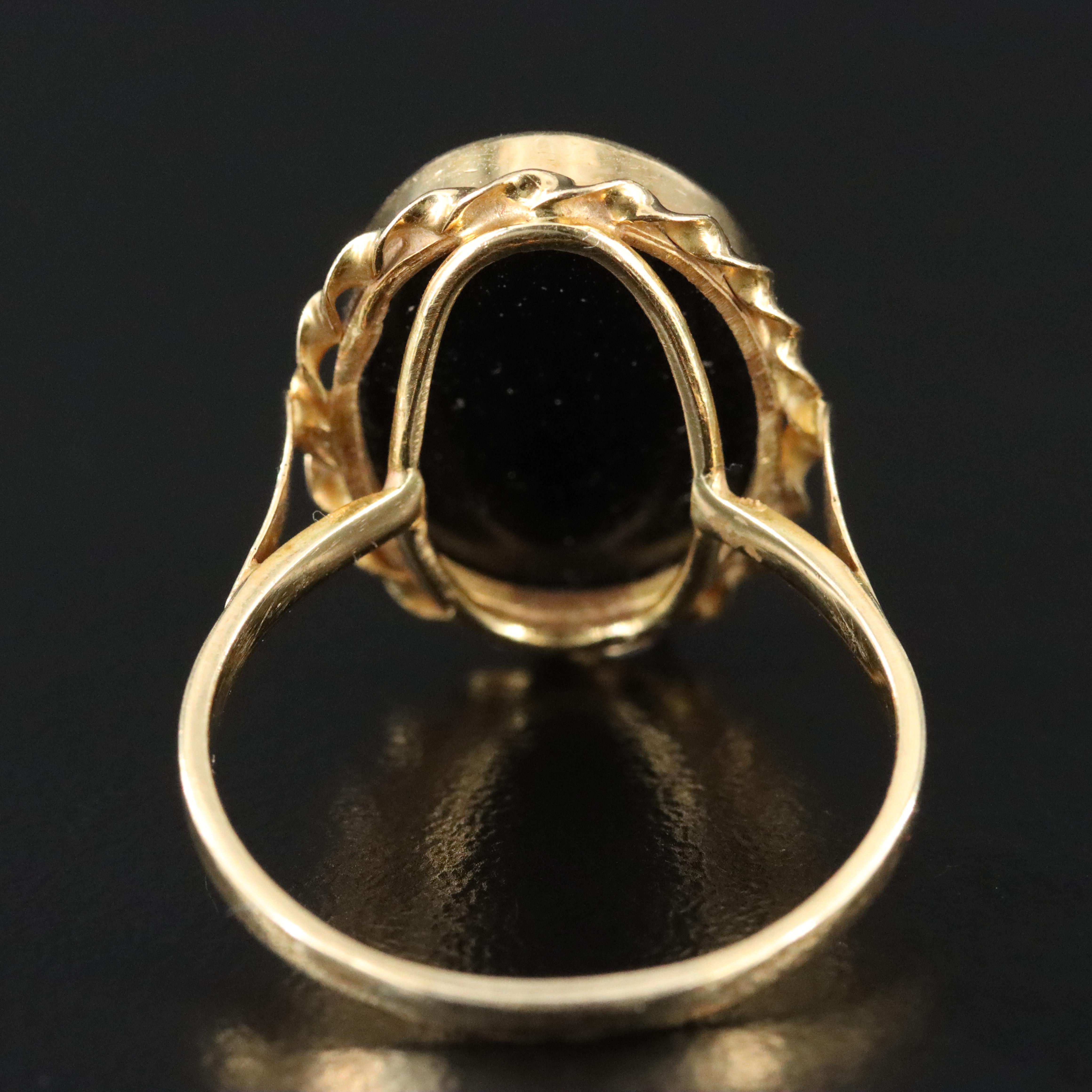 18K Black Onyx Cameo Ring