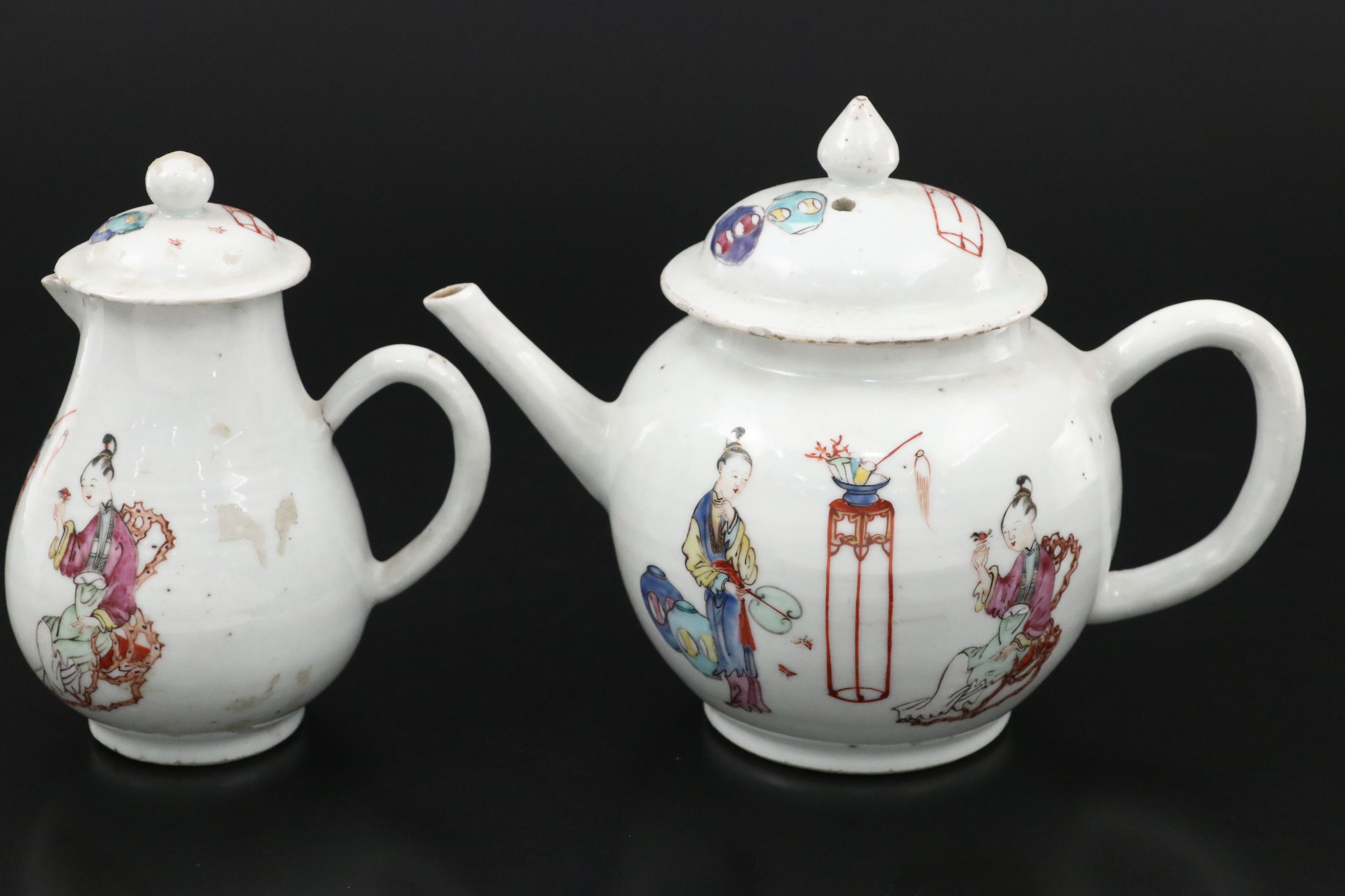Antique Chinese Export Qing Dynasty Famille Rose Porcelain Teapot and Pitcher